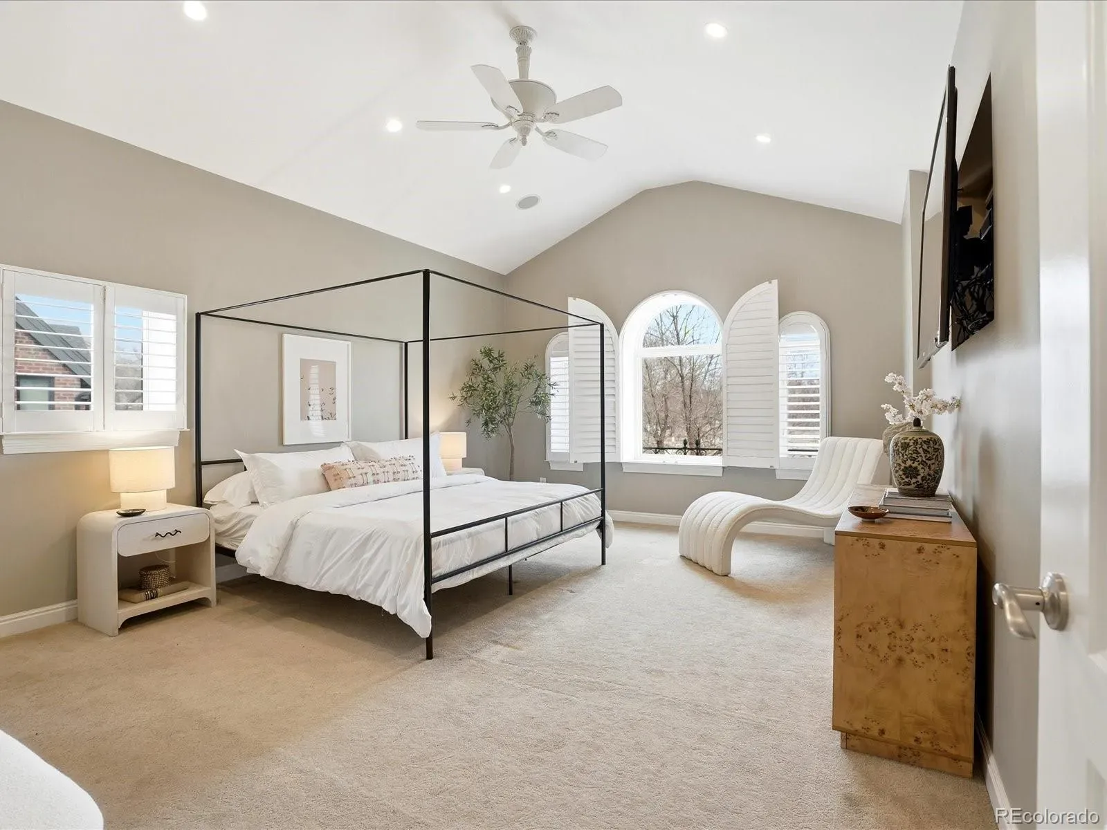 03122026233157 1600 27