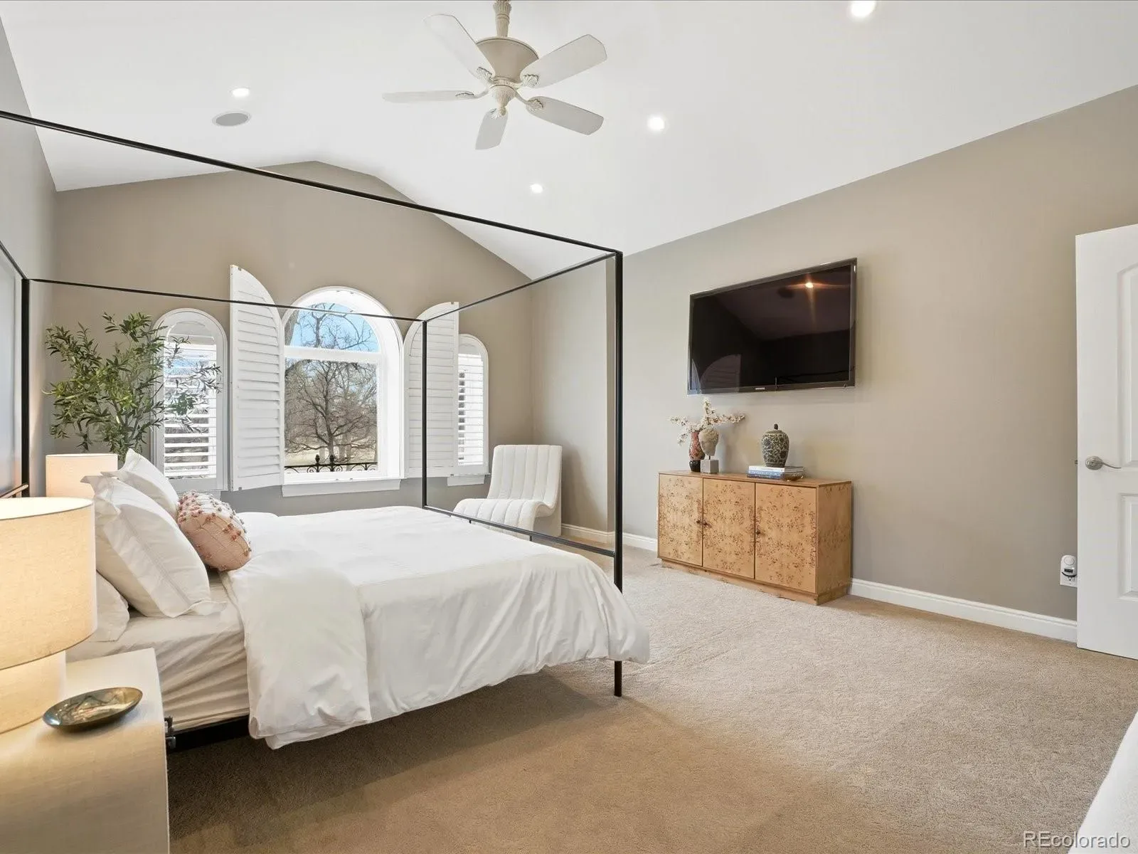 03122026233157 1600 28