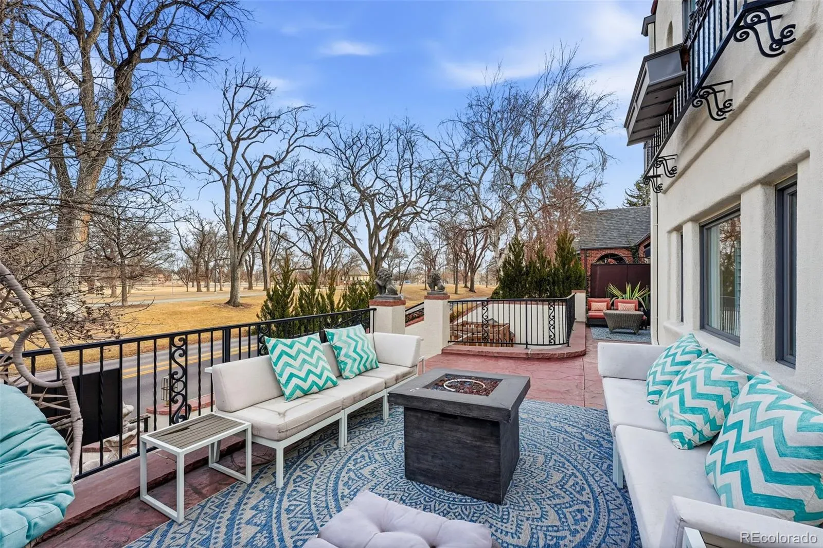 03122026233157 1600 48