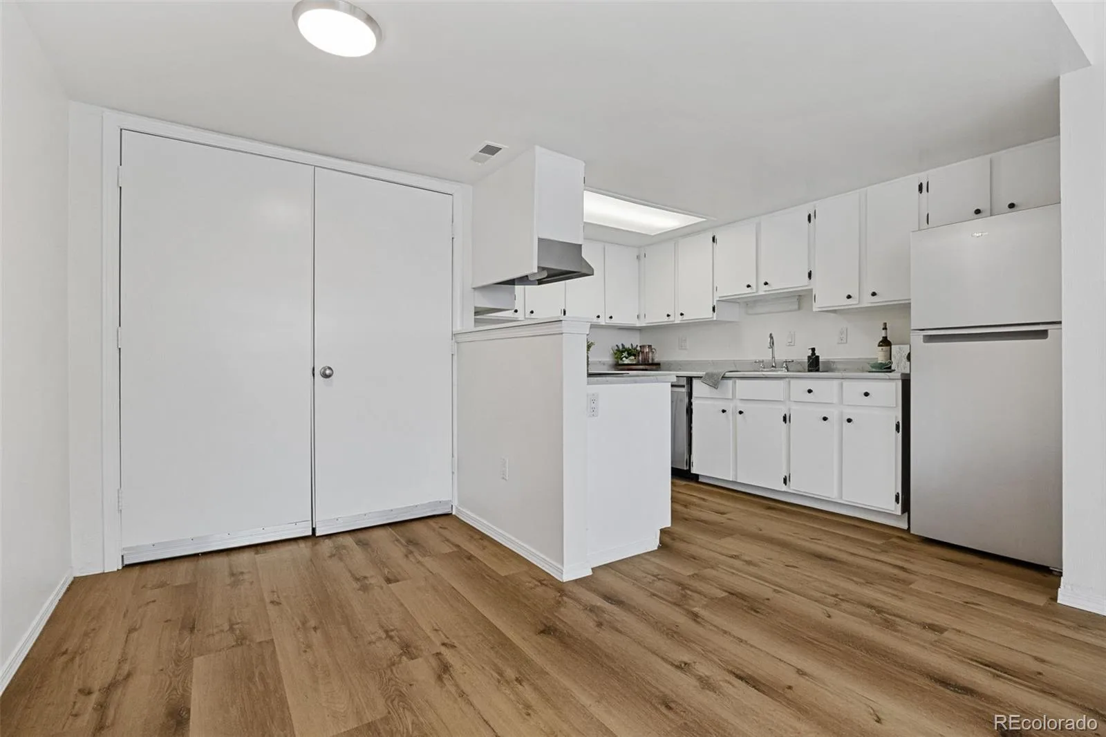 17094 E Tennessee Drive #213 Aurora CO 80017 MLS #REC2360503 06012026185405 1600 11