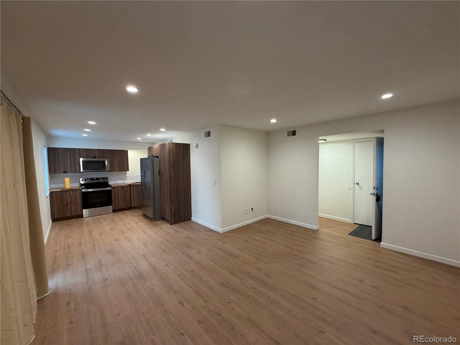 12229 E Ford Avenue Aurora CO 80012 MLS #REC2362483 05022026051208 1600 6