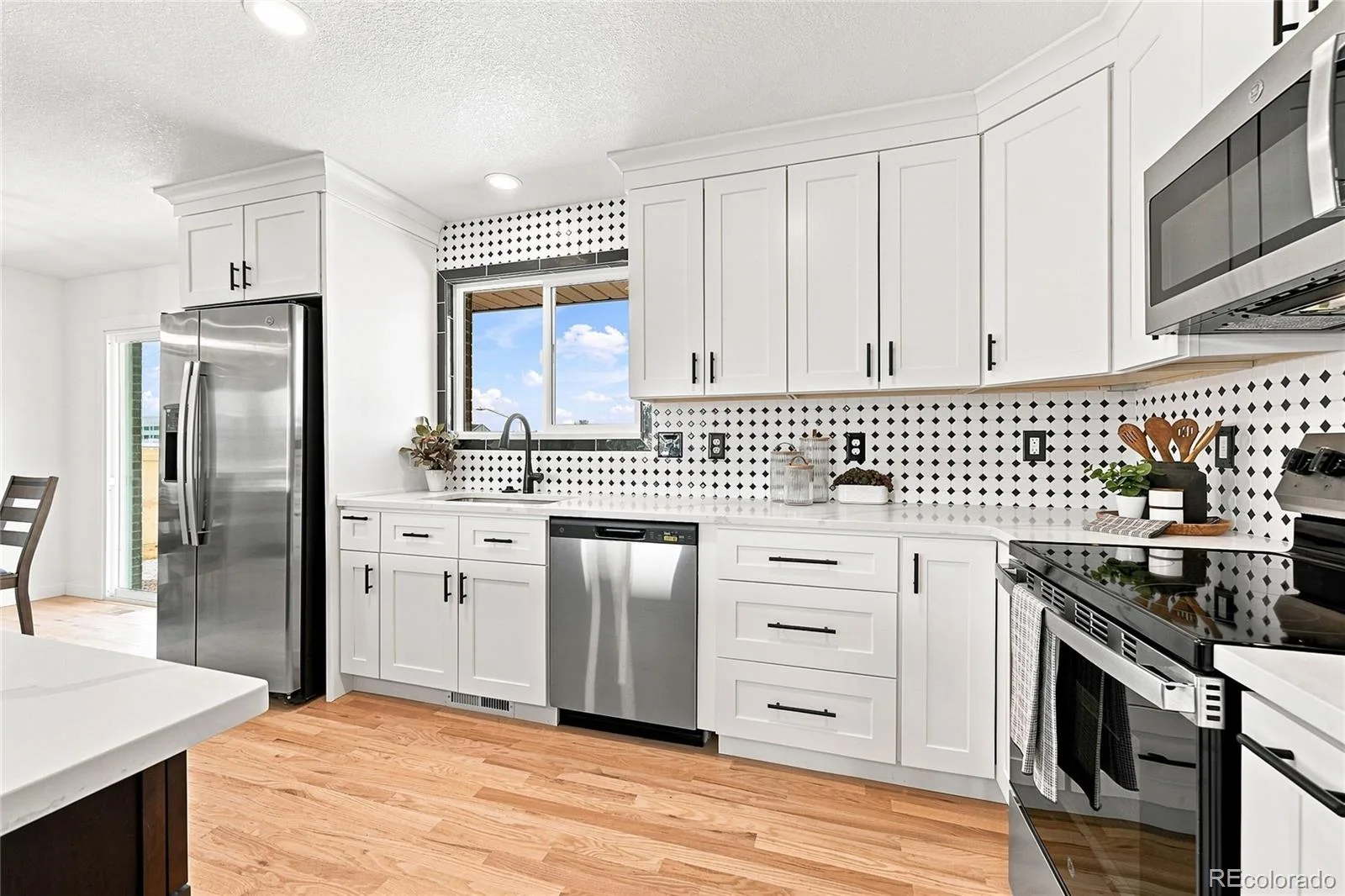 10783 W 9th Place Denver CO 80215 | MLS #REC2362814 08142026184137 1600 14