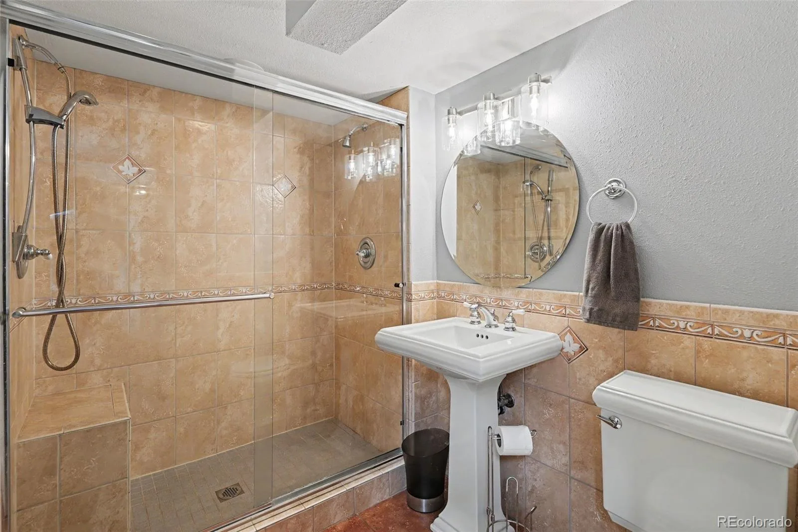 2988 S Wabash Street Denver CO 80231 | MLS #REC2363957 09242026101222 1600 24
