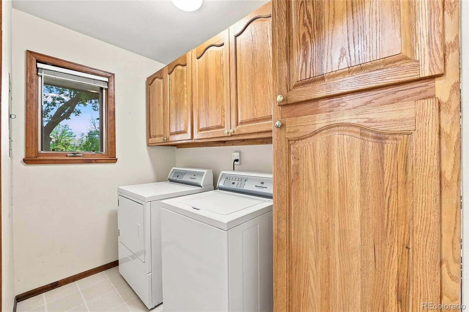 6048 Dhu Court Longmont CO 80503 | MLS #REC2369437 08272026171914 1600 17
