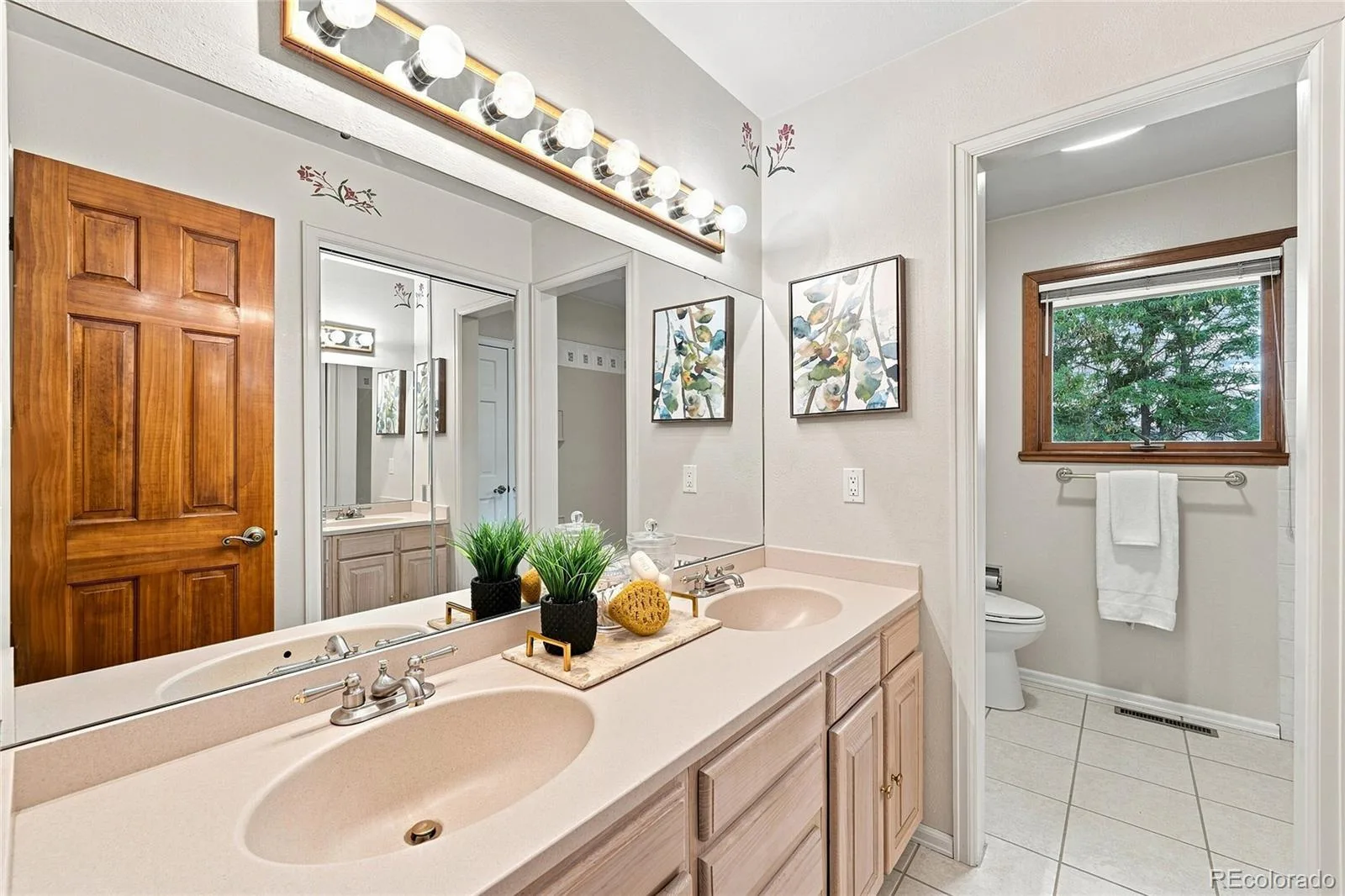 6048 Dhu Court Longmont CO 80503 | MLS #REC2369437 08272026171914 1600 25