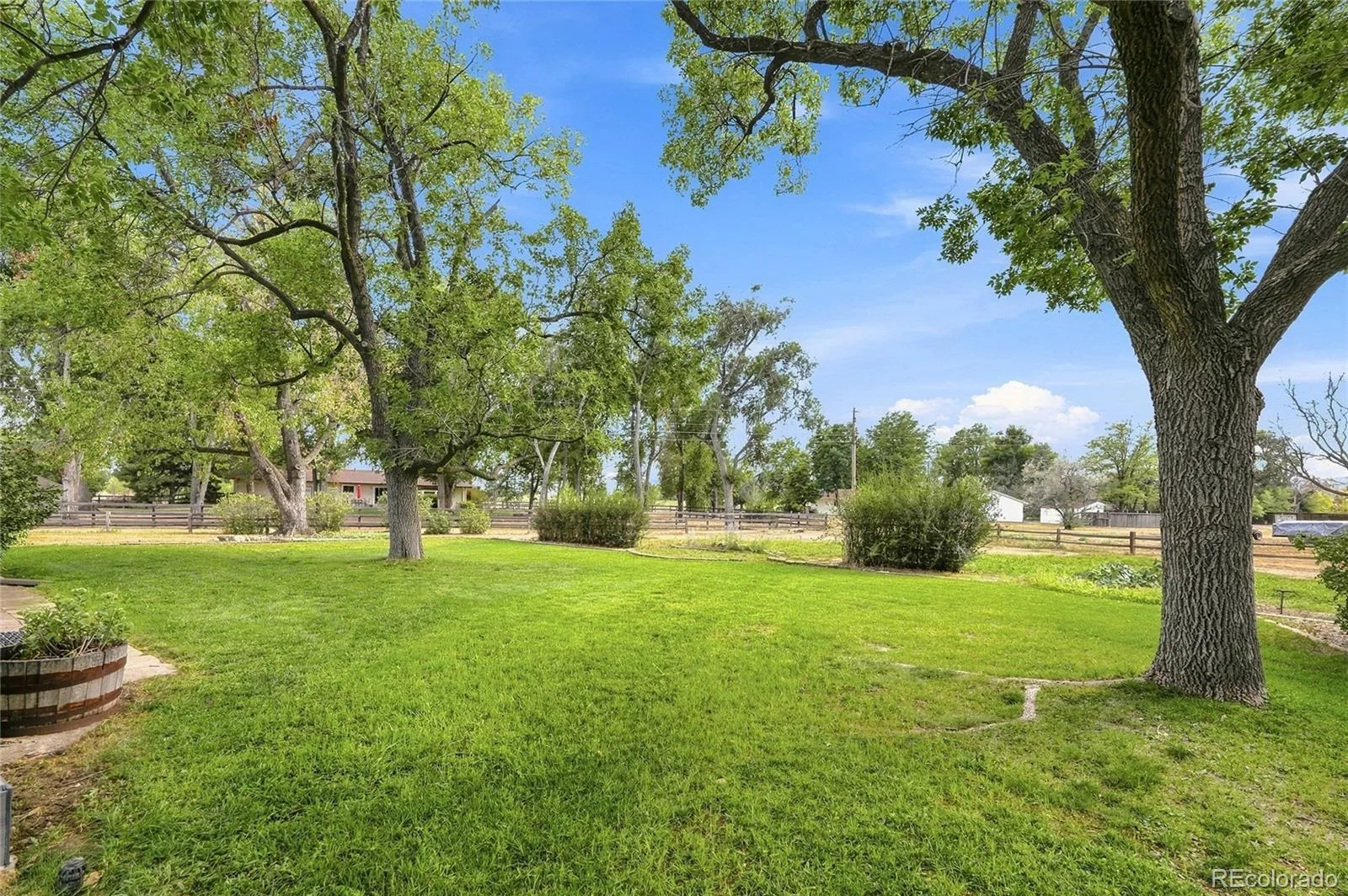 6048 Dhu Court Longmont CO 80503 | MLS #REC2369437 08272026171914 1600 36