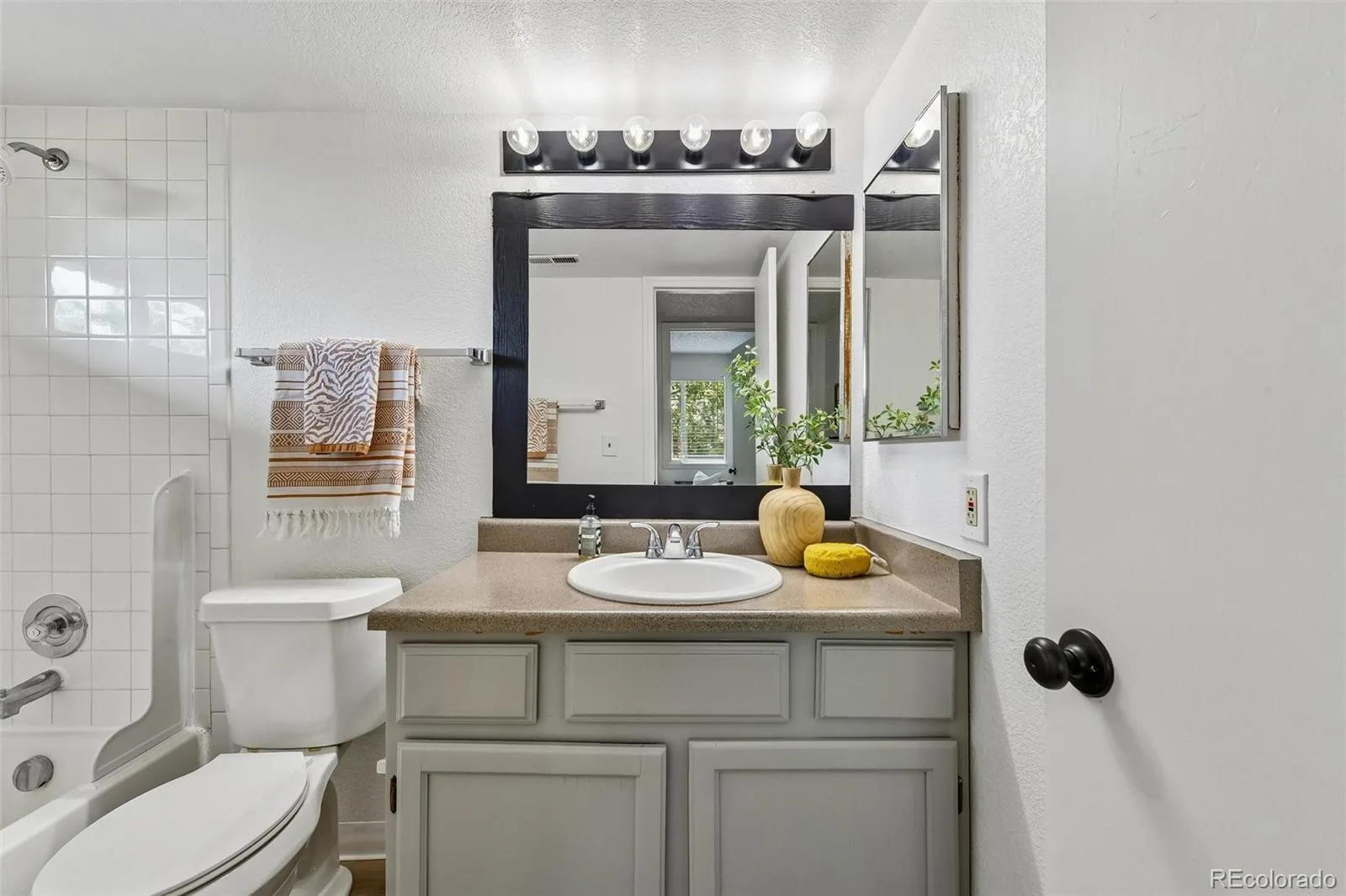 1075 S Elkhart Way #202 Aurora CO 80012 | MLS #REC2369473 07062026201739 1600 15