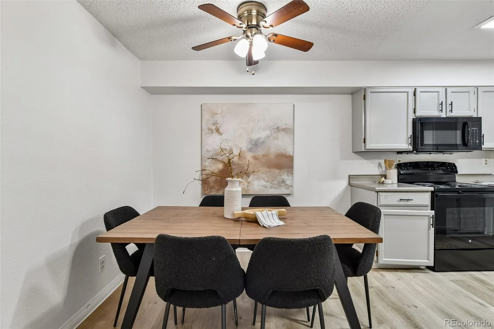 1075 S Elkhart Way #202 Aurora CO 80012 | MLS #REC2369473 07062026201739 1600 3