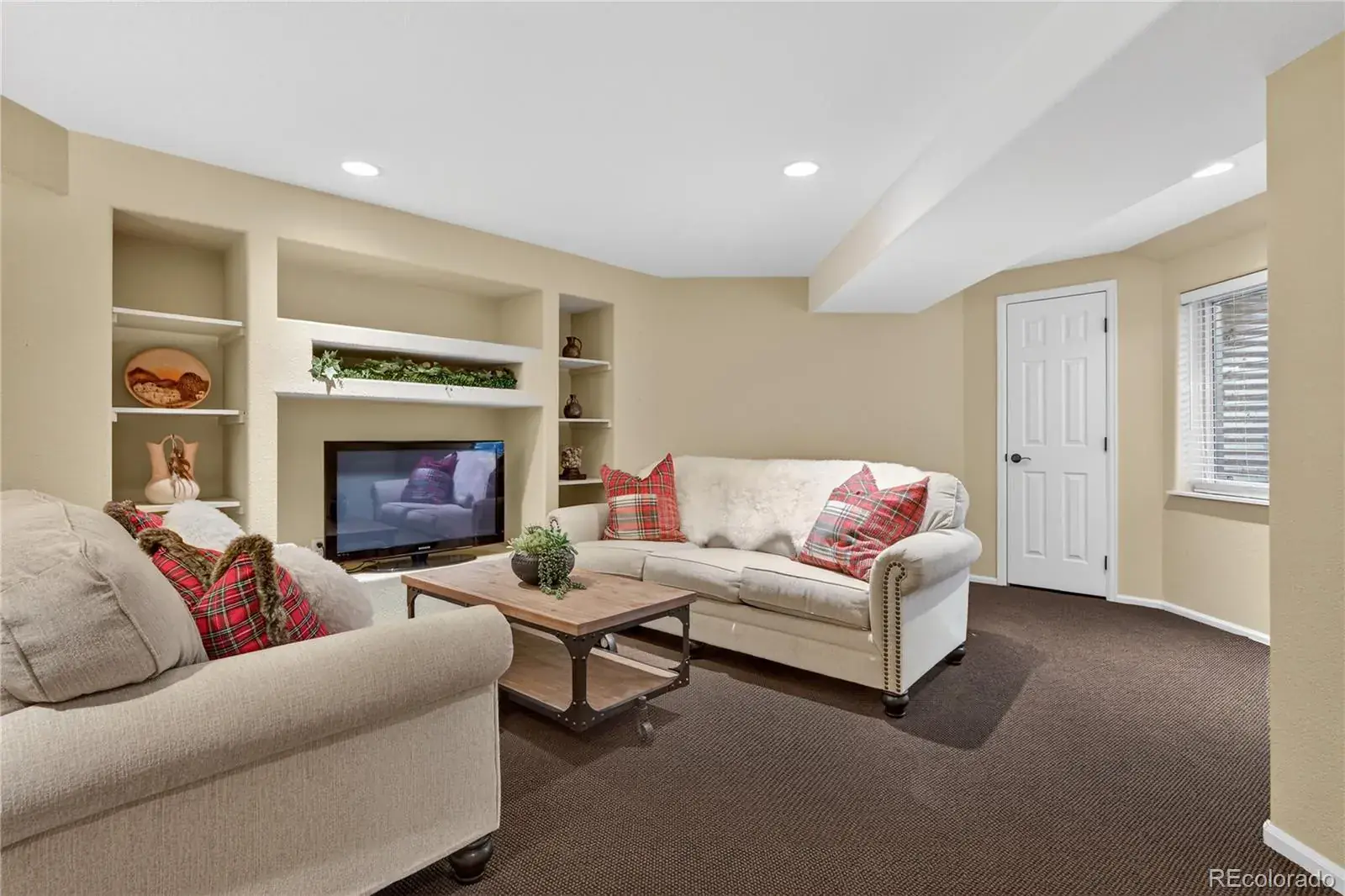 02282026165608 1600 42