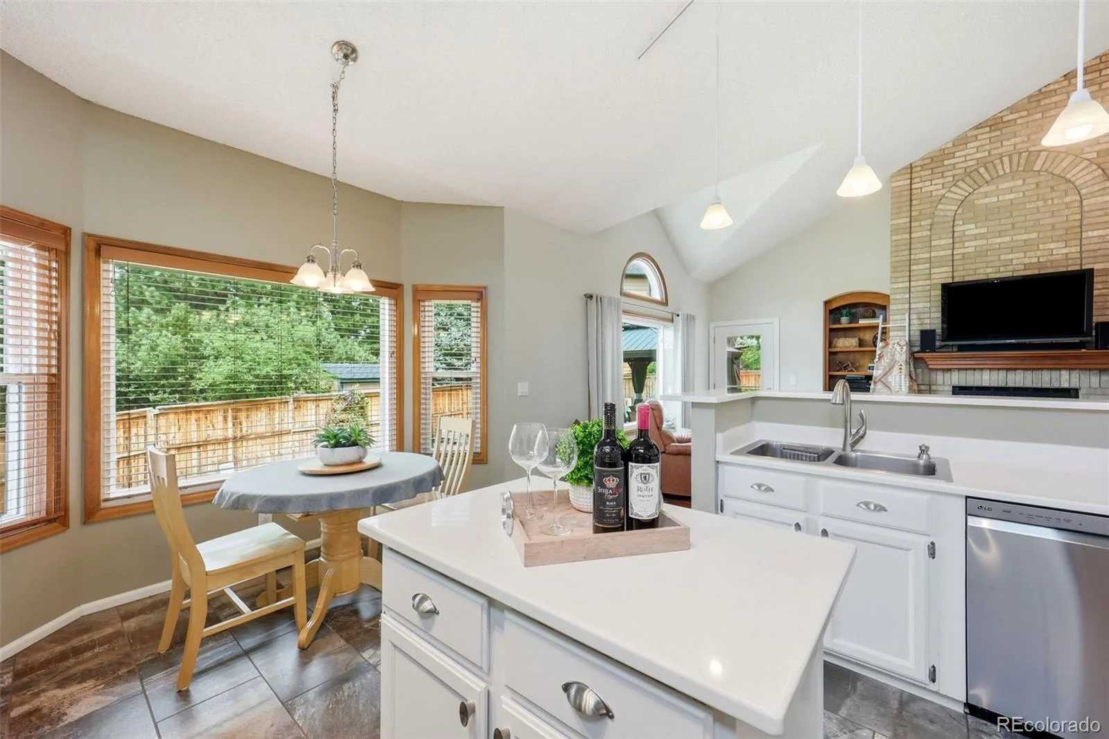 9342 Cornell Circle Littleton CO 80130 | MLS #REC2373555 08062026204947 1600 11