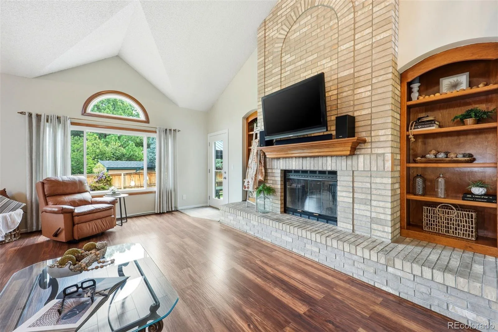 9342 Cornell Circle Littleton CO 80130 | MLS #REC2373555 08062026204947 1600 3