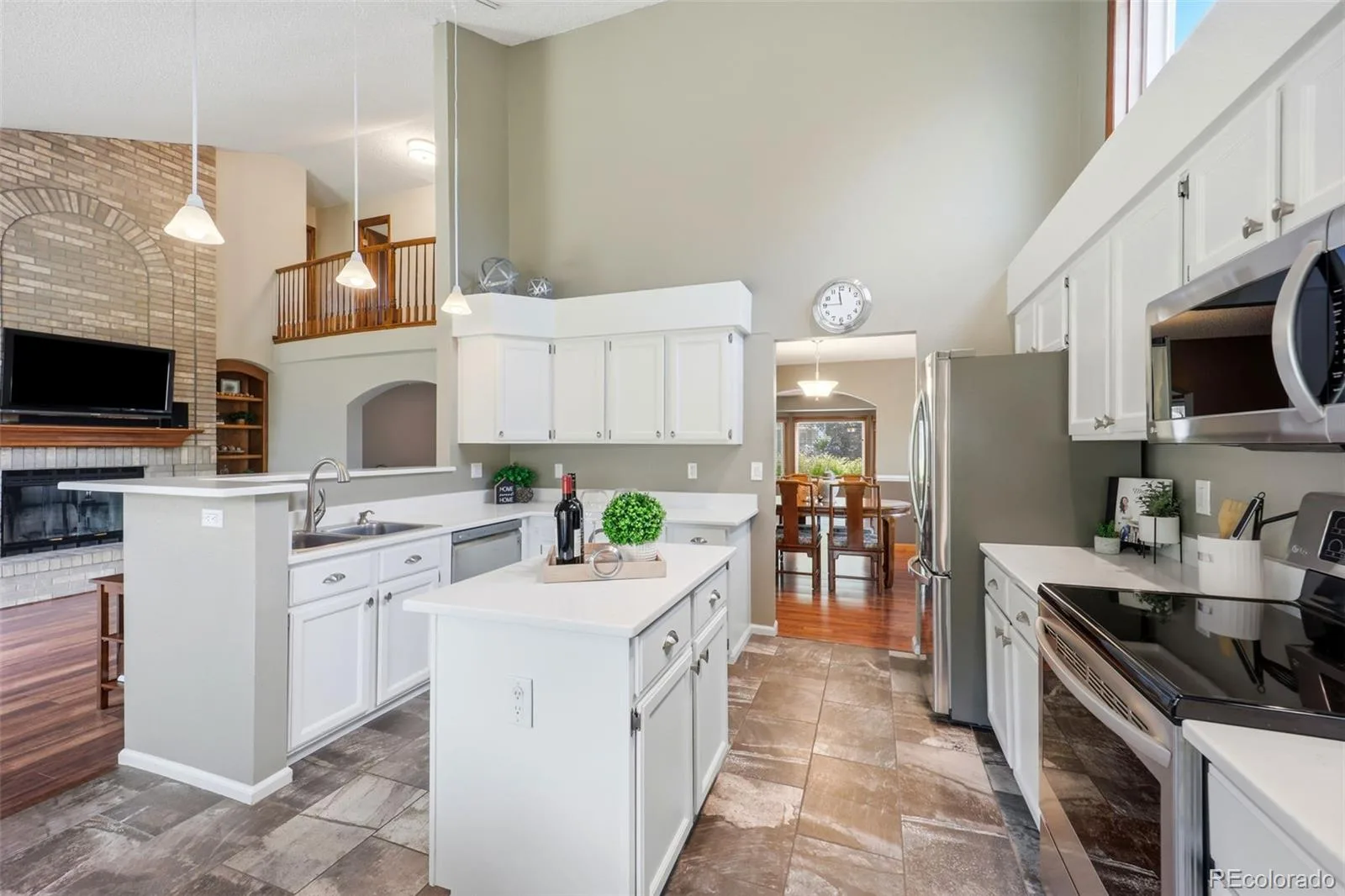 9342 Cornell Circle Littleton CO 80130 | MLS #REC2373555 08062026204947 1600 7