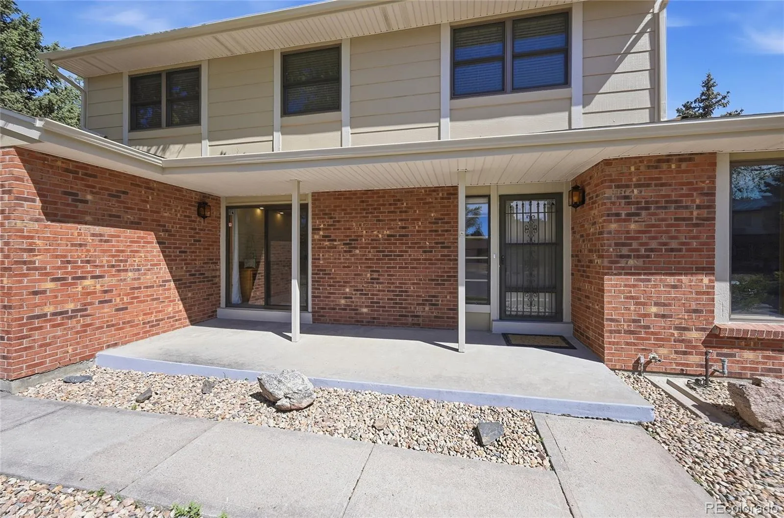 2688 S Macon Court Aurora CO 80014 MLS #REC2374199 05122026190006 1600 28