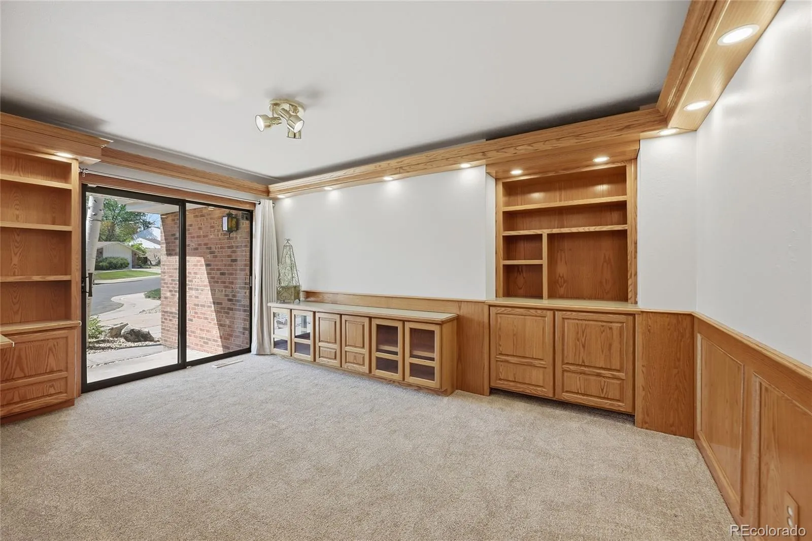 2688 S Macon Court Aurora CO 80014 MLS #REC2374199 05122026190006 1600 6