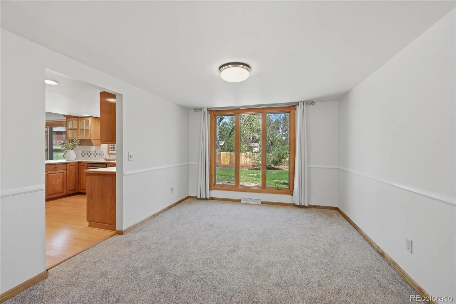 2688 S Macon Court Aurora CO 80014 MLS #REC2374199 05122026190006 1600 8