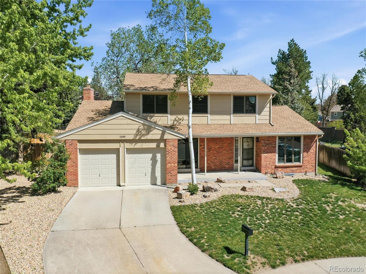 2688 S Macon Court Aurora CO 80014 | MLS #REC2374199 MLS #REC2374199 image #0