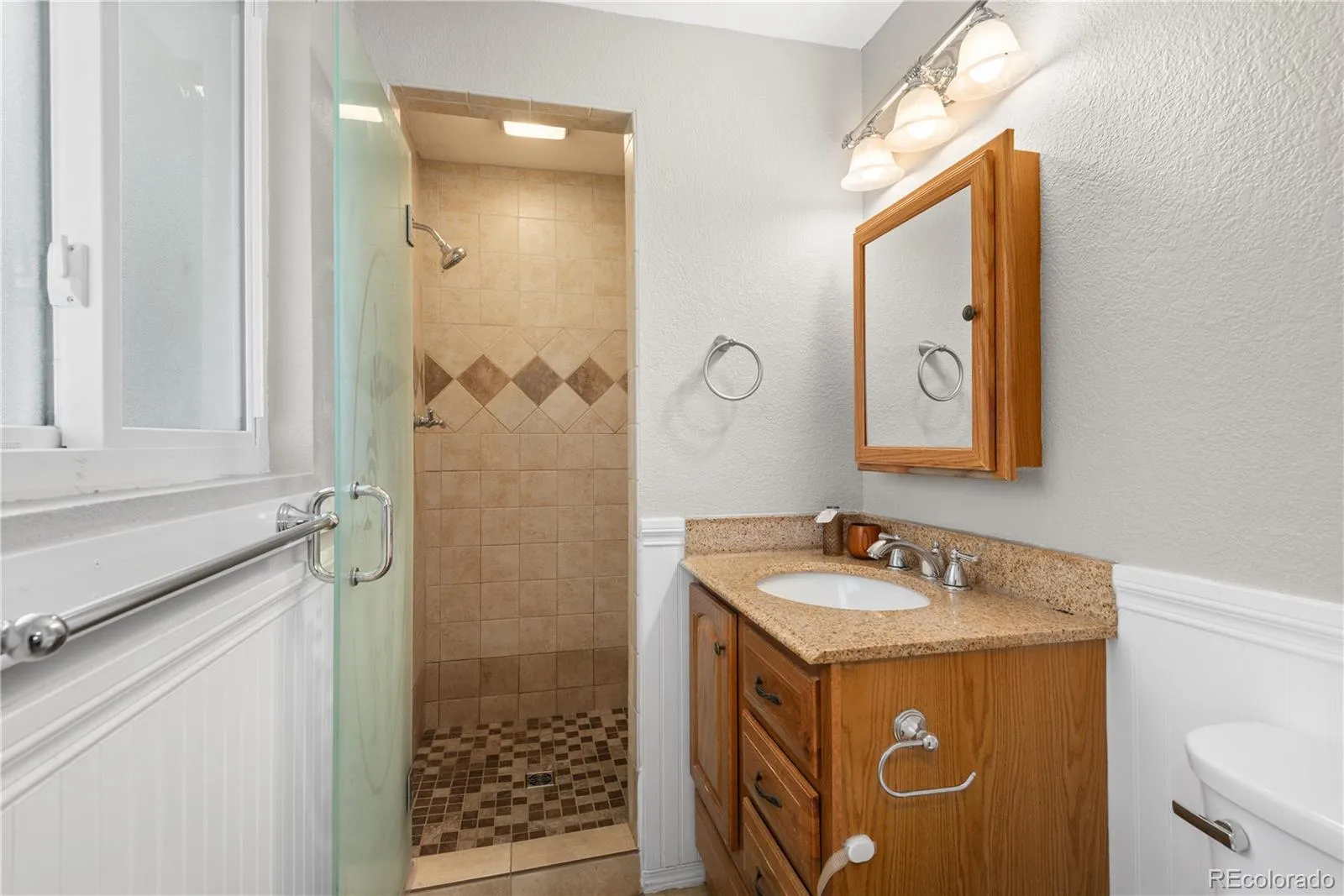 04042026160111 1600 9