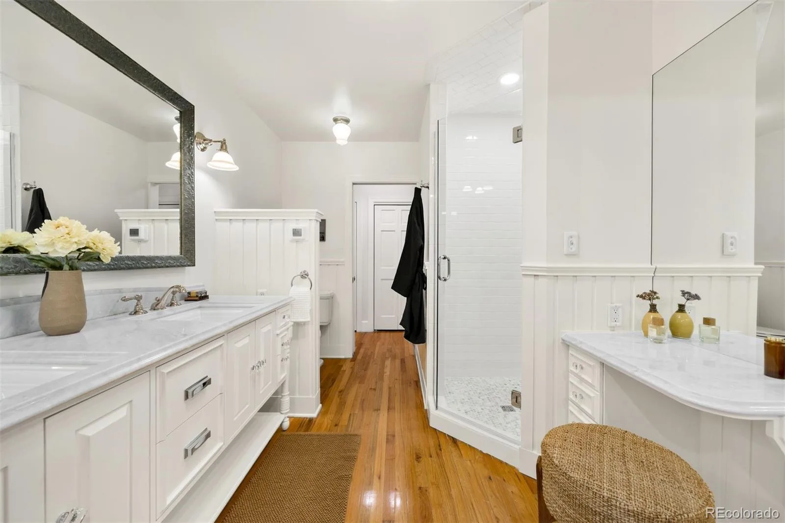 4501 E Ellsworth Avenue Denver CO 80246 MLS #REC2375798 06182026185126 1600 32