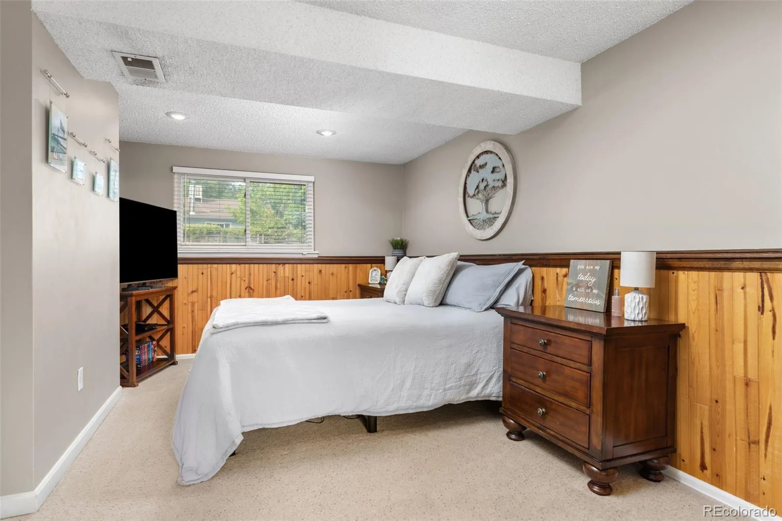 18866 E Napa Drive Aurora CO 80013 | MLS #REC2376584 08132026185511 1600 18