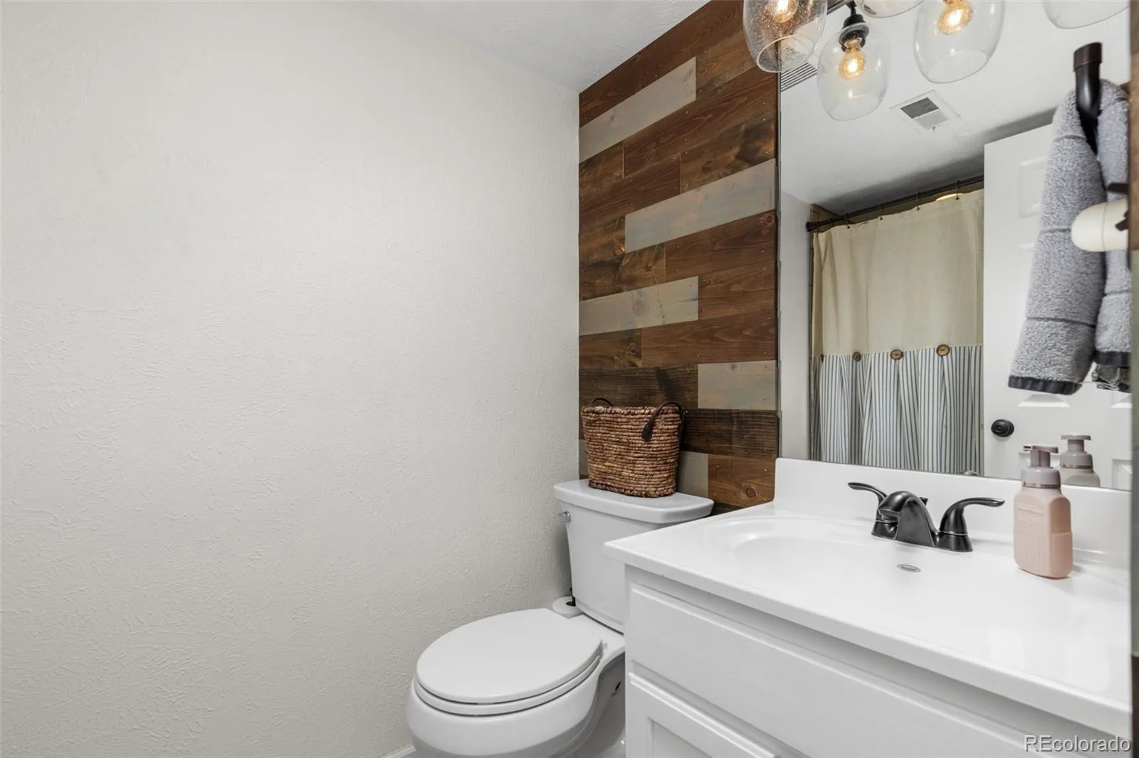 18866 E Napa Drive Aurora CO 80013 | MLS #REC2376584 08132026185511 1600 21