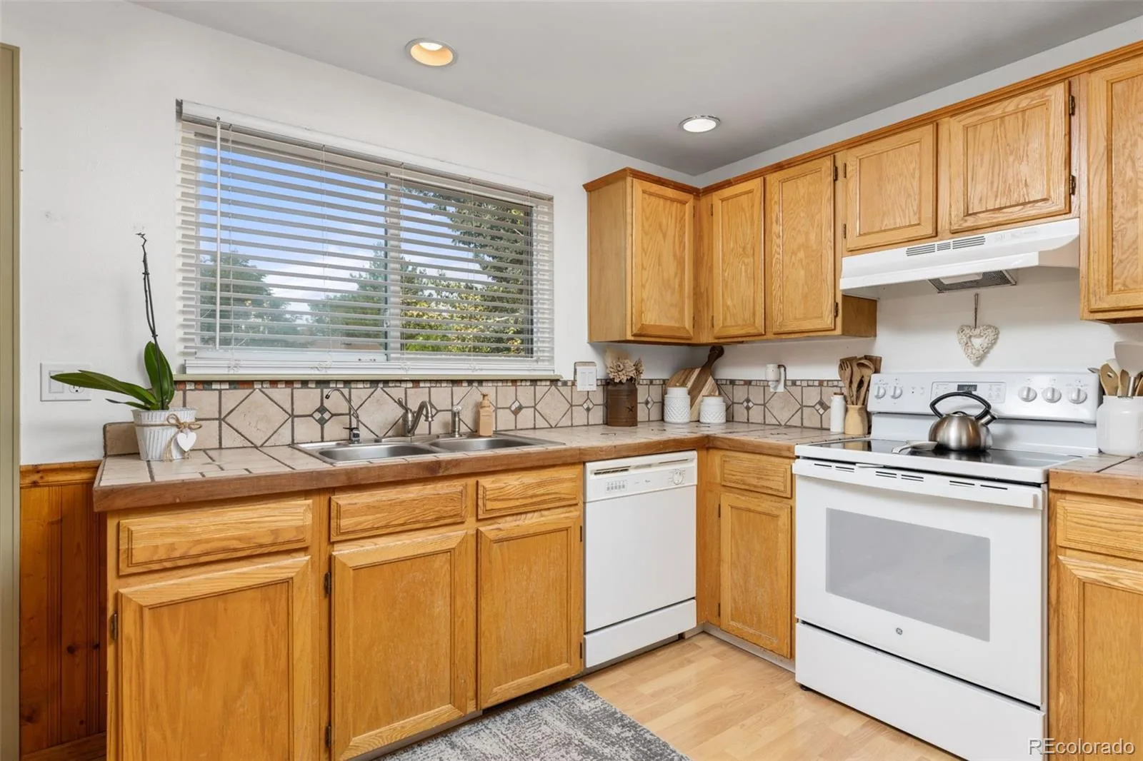 18866 E Napa Drive Aurora CO 80013 | MLS #REC2376584 08132026185511 1600 7