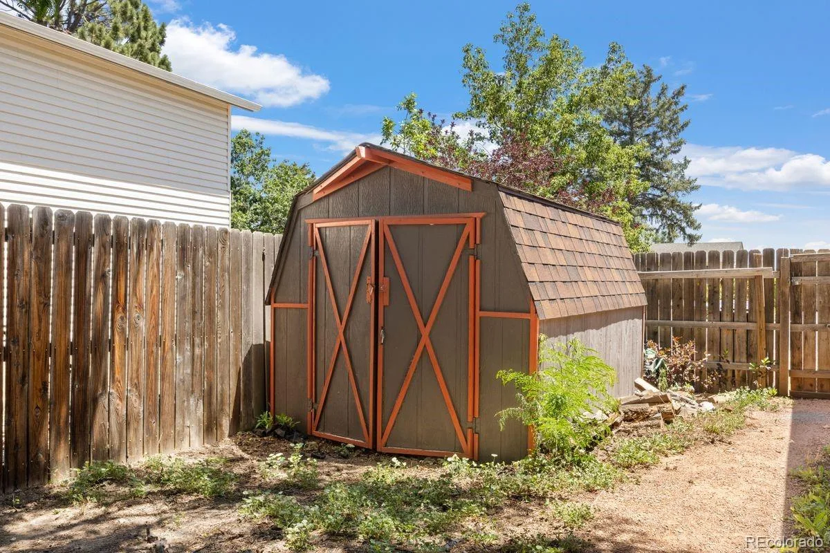3347 S Laredo Court Aurora CO 80013 | MLS #REC2377980 07282026225712 1200 23