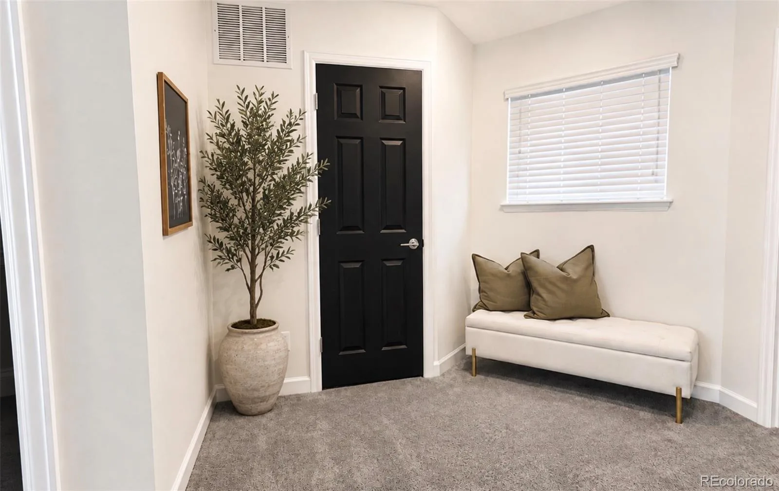 15004 E Crestridge Drive Aurora CO 80015 | MLS #REC2378917 08232026002315 1600 14