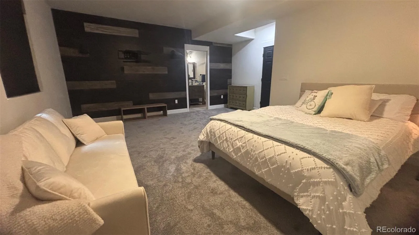 15004 E Crestridge Drive Aurora CO 80015 | MLS #REC2378917 08232026002315 1600 17