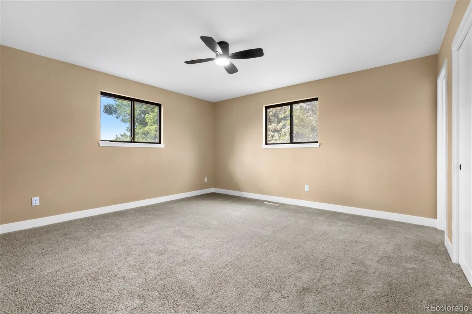 7351 S Marion Street Centennial CO 80122 MLS #REC2381377 06102026044240 1600 24