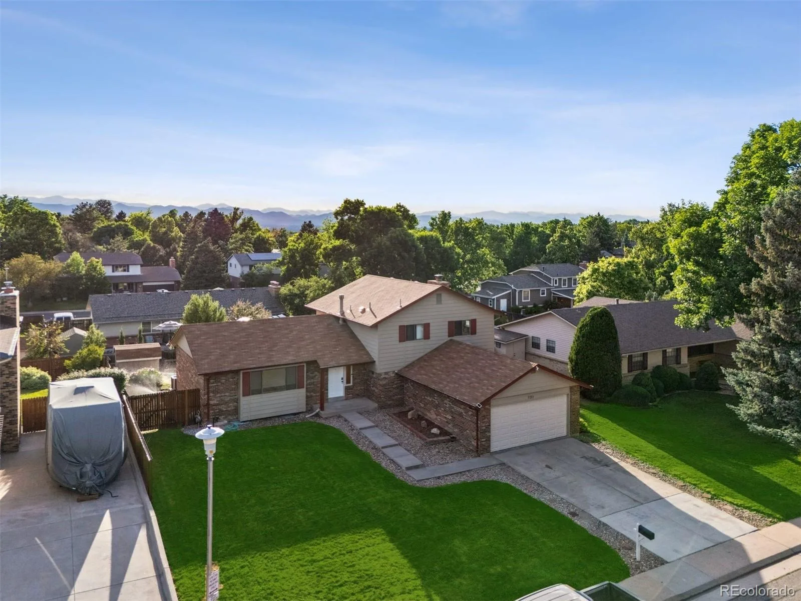 7351 S Marion Street Centennial CO 80122 MLS #REC2381377 06102026044240 1600 33