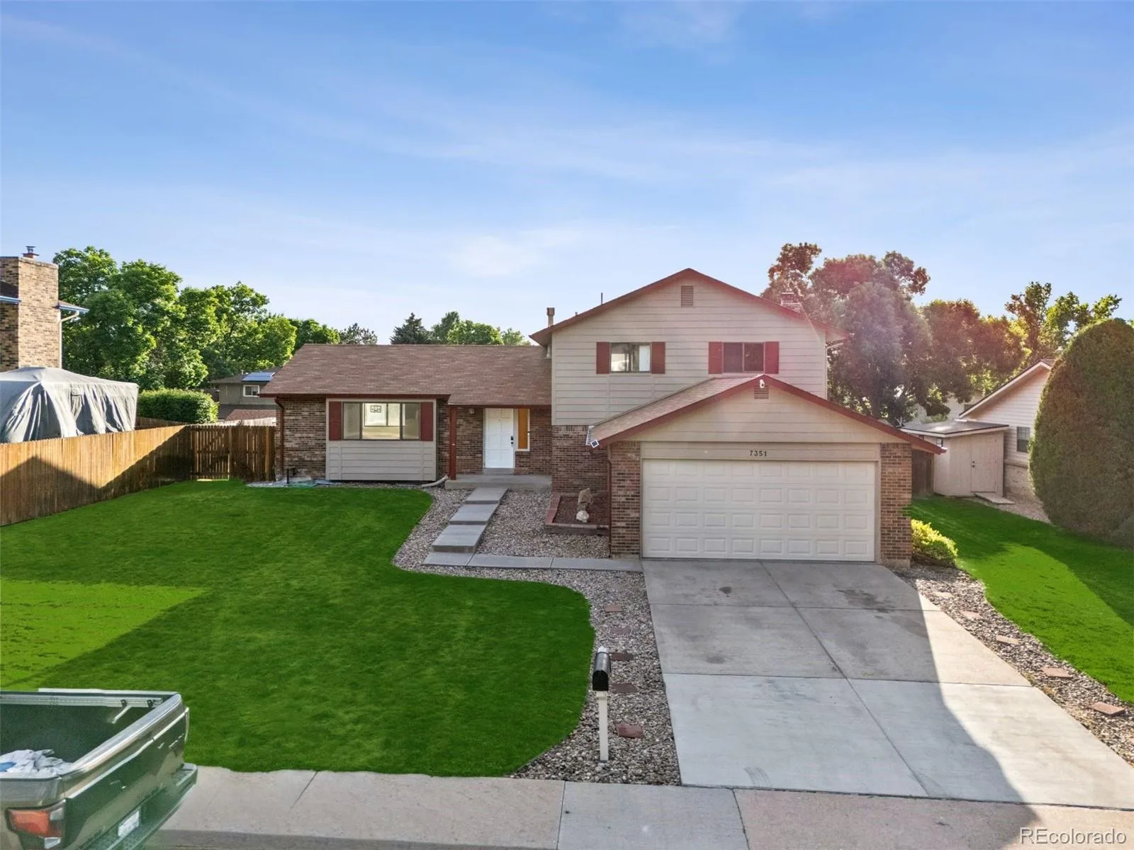 7351 S Marion Street Centennial CO 80122 MLS #REC2381377 06102026044240 1600 36