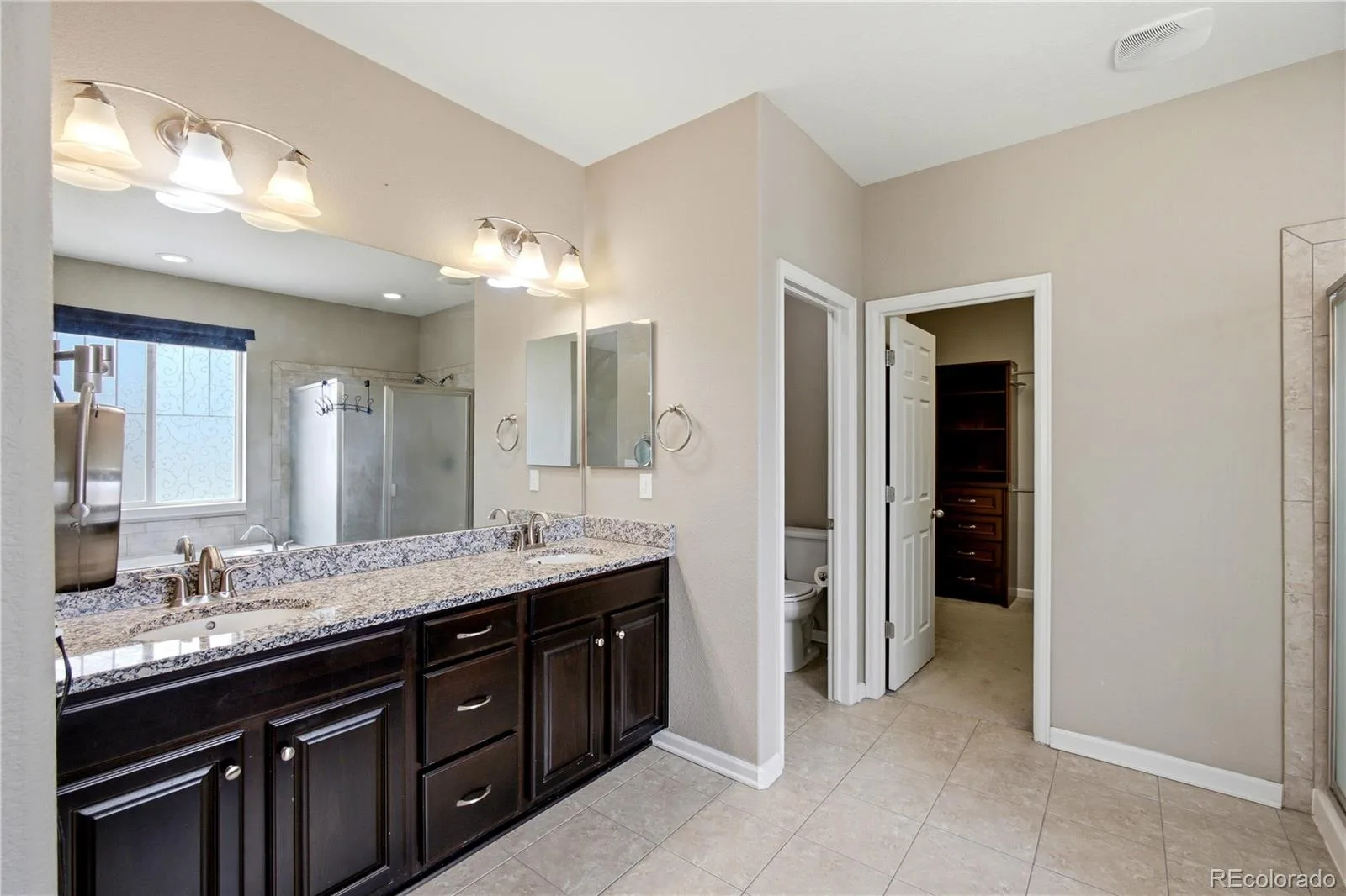 21980 E Union Drive Aurora CO 80015 MLS #REC2381499 06292026065453 1600 13