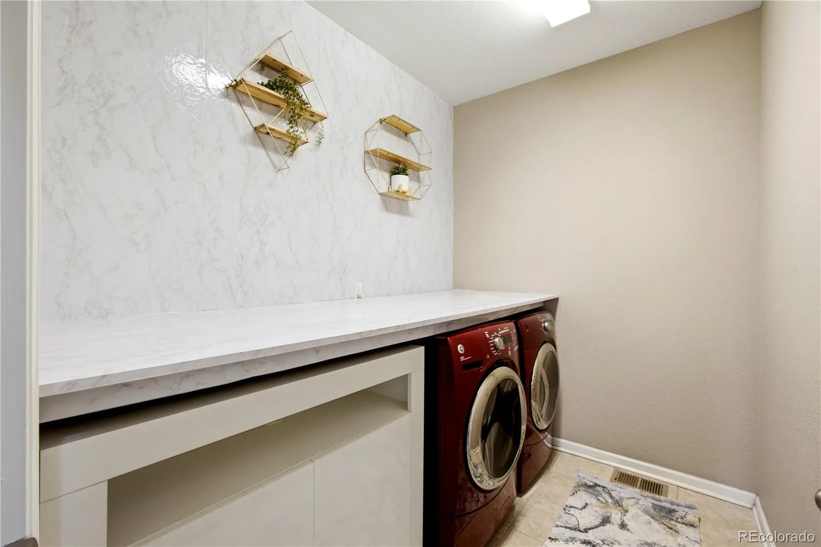 21980 E Union Drive Aurora CO 80015 MLS #REC2381499 06292026065453 1600 21