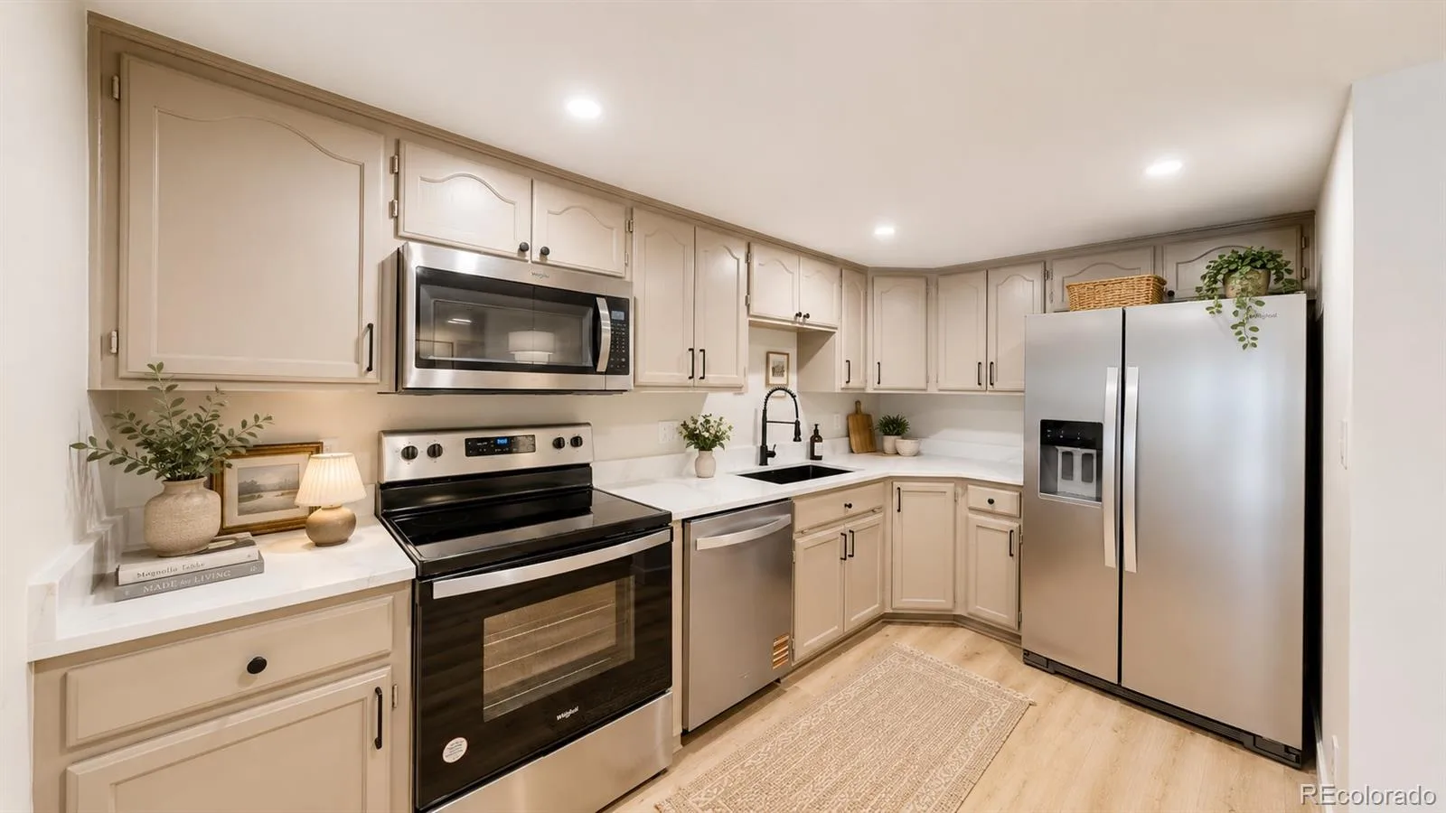 13661 E Marina Drive #110 Aurora CO 80014 MLS #REC2381653 06092026024605 1600 2