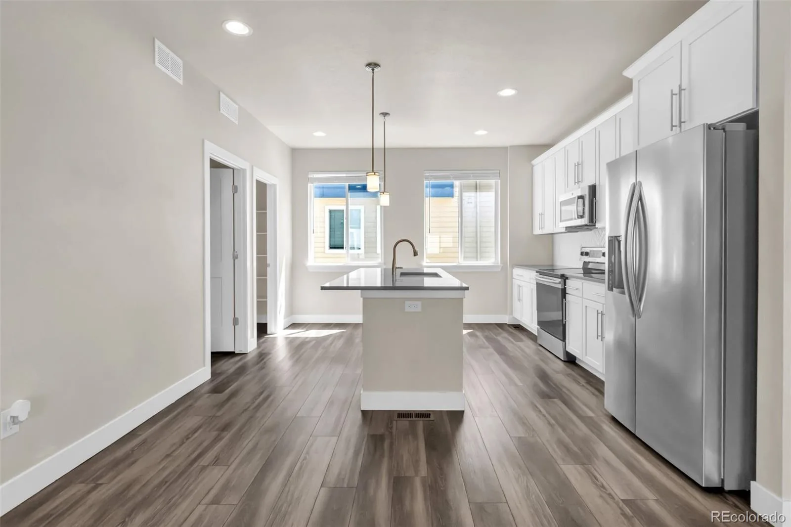 6741 S Tempe Court Aurora CO 80016 | MLS #REC2382661 08082026003028 1600 8