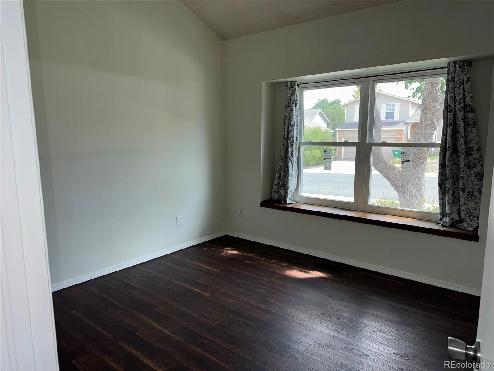 19727 E Oxford Drive Aurora CO 80013 | MLS #REC2383075 08272026232700 1600 8