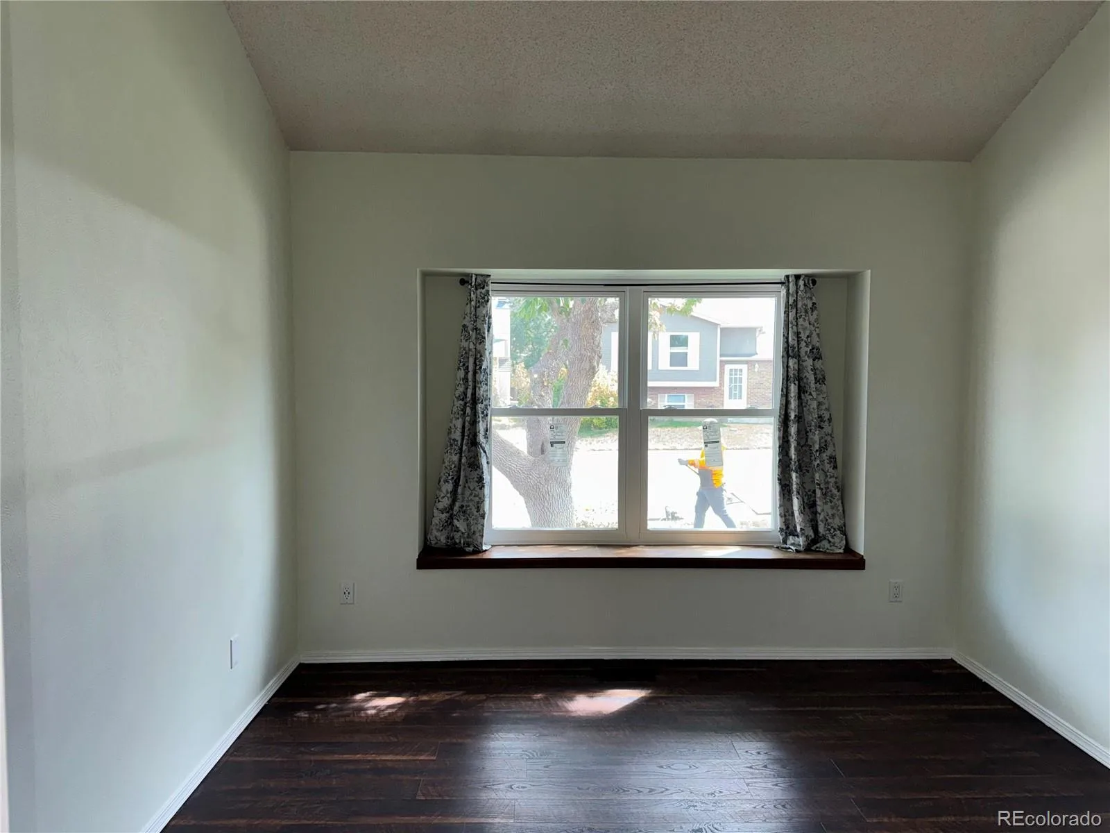 19727 E Oxford Drive Aurora CO 80013 | MLS #REC2383075 08272026232700 1600 9