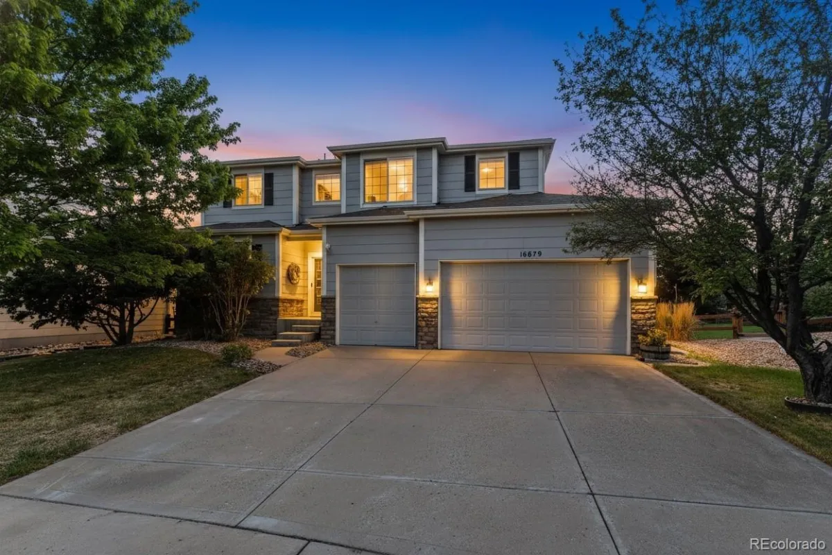 16879 E Caley Circle Aurora CO 80016 MLS #REC2383376 05162026050527 1200 0