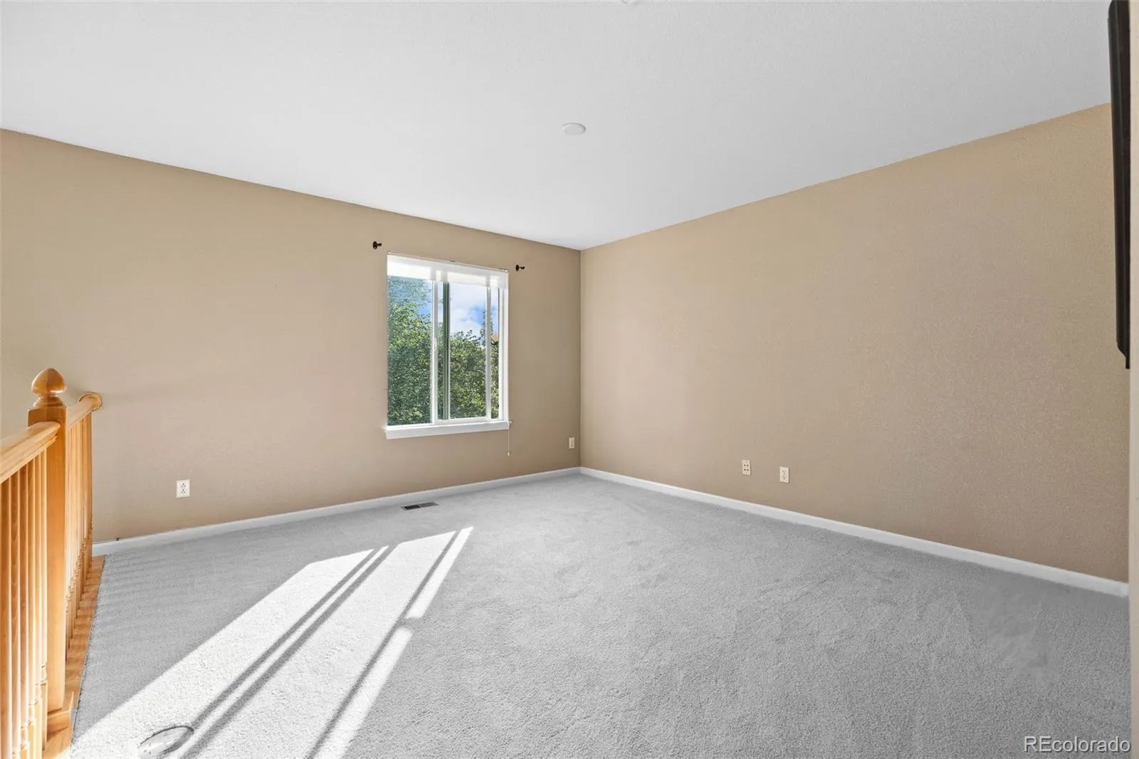 16879 E Caley Circle Aurora CO 80016 MLS #REC2383376 05162026050527 1600 16