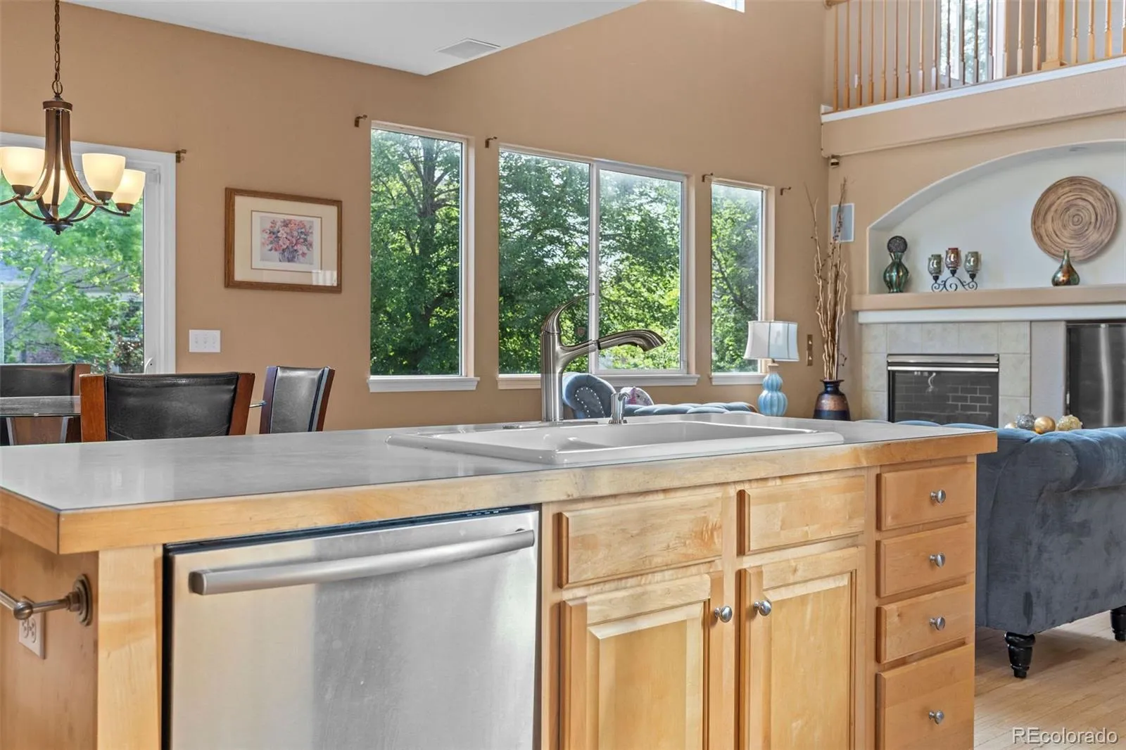 16879 E Caley Circle Aurora CO 80016 MLS #REC2383376 05162026050527 1600 3