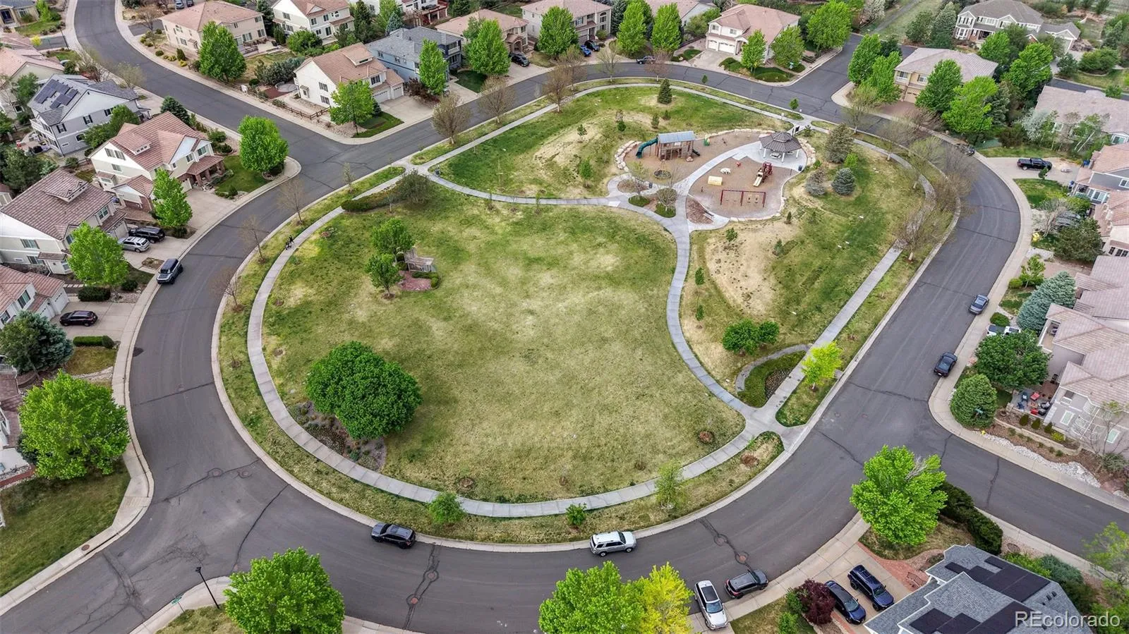 16879 E Caley Circle Aurora CO 80016 MLS #REC2383376 05162026050527 1600 34