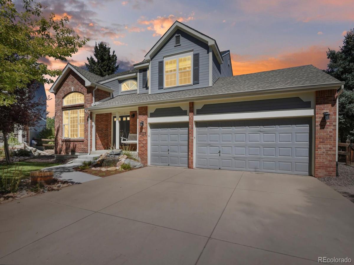 18129 E Caley Circle Aurora CO 80016 | MLS #REC2383813 MLS #REC2383813 image #0