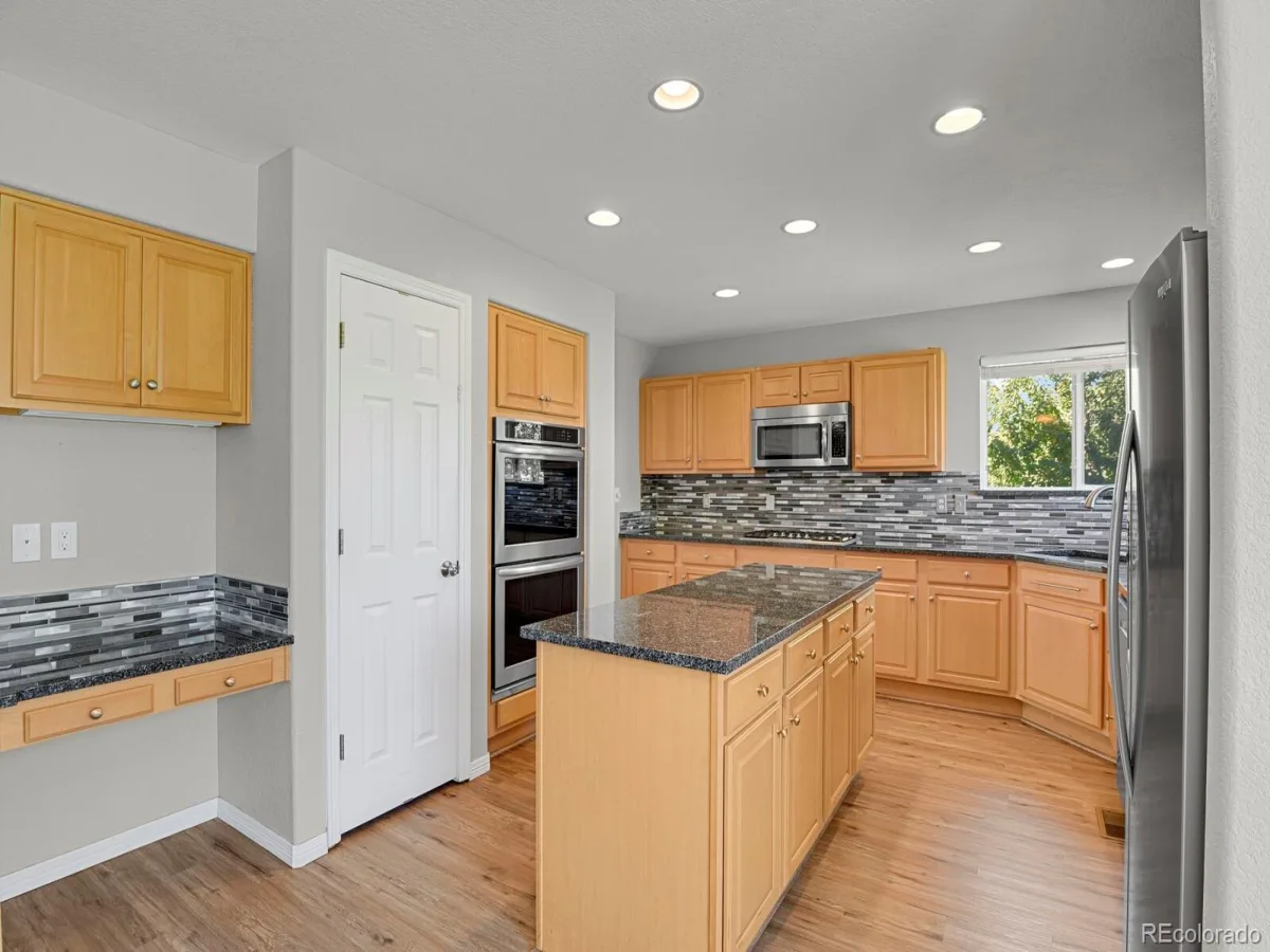18129 E Caley Circle Aurora CO 80016 | MLS #REC2383813 09262026162041 1200 11