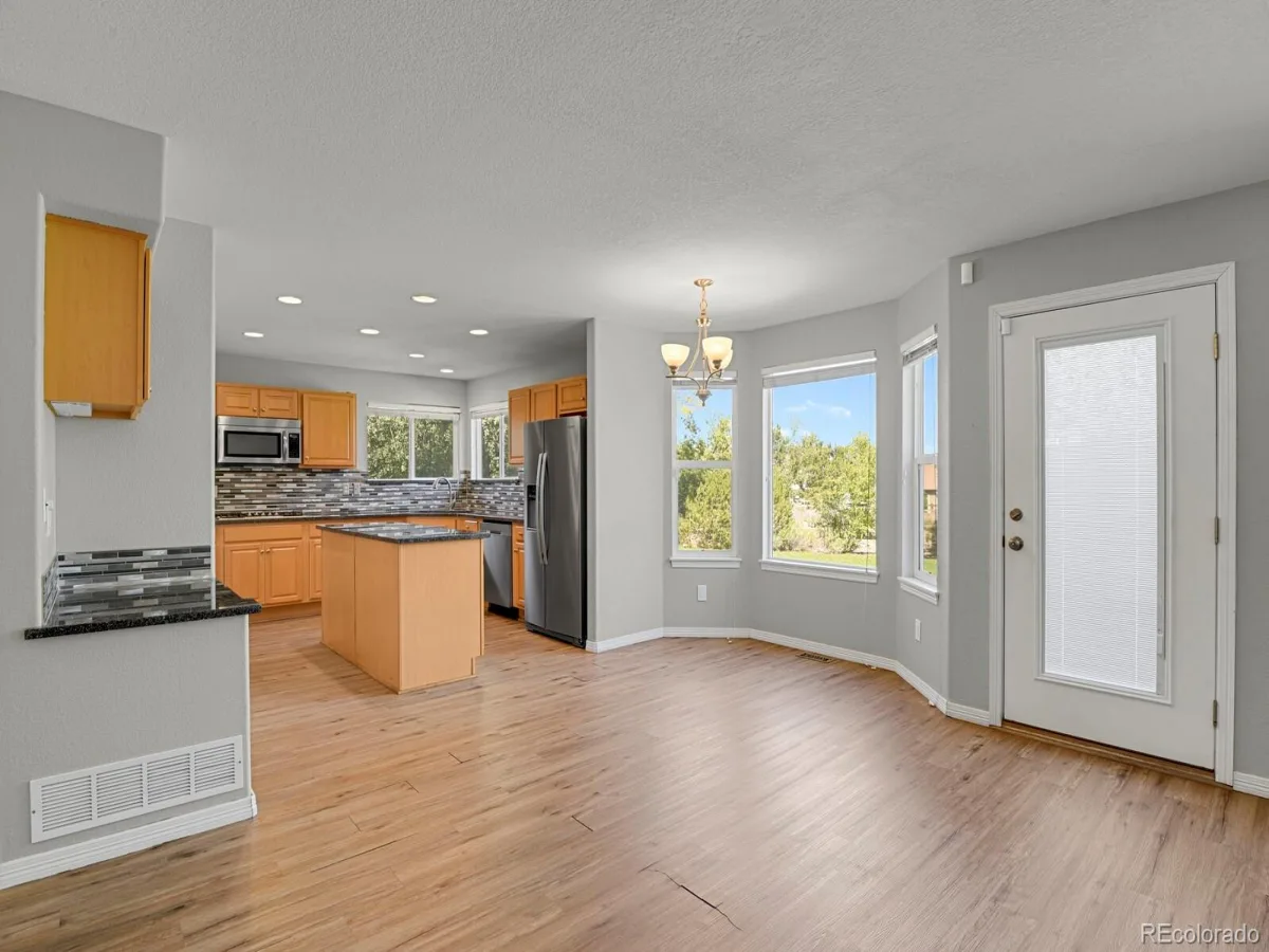 18129 E Caley Circle Aurora CO 80016 | MLS #REC2383813 09262026162041 1200 15