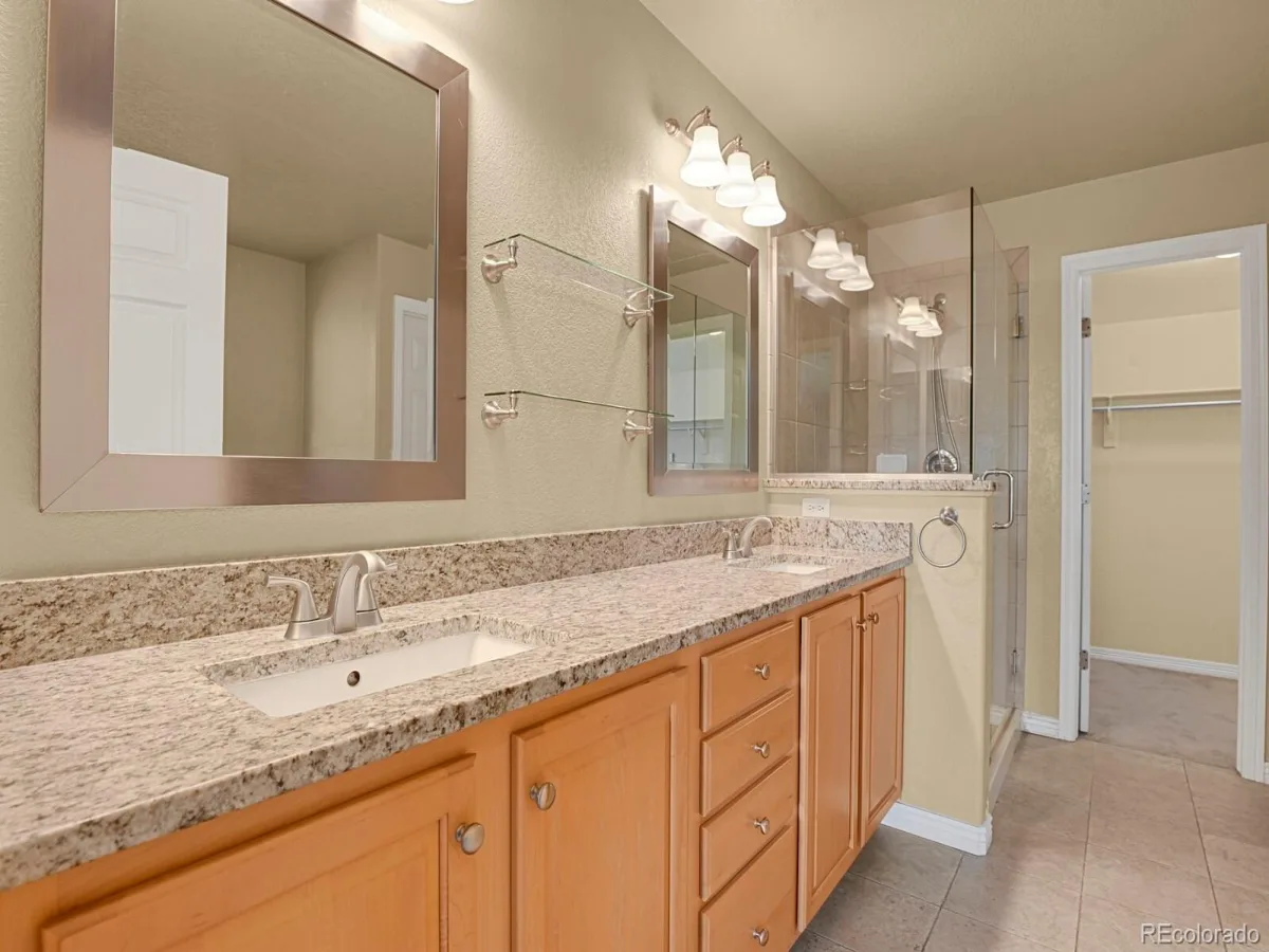 18129 E Caley Circle Aurora CO 80016 | MLS #REC2383813 09262026162041 1200 24