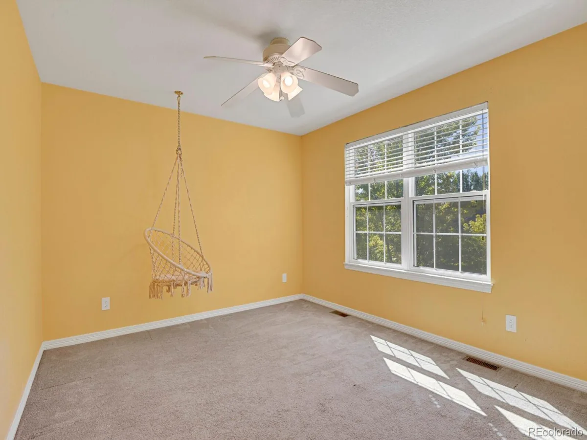 18129 E Caley Circle Aurora CO 80016 | MLS #REC2383813 09262026162041 1200 29