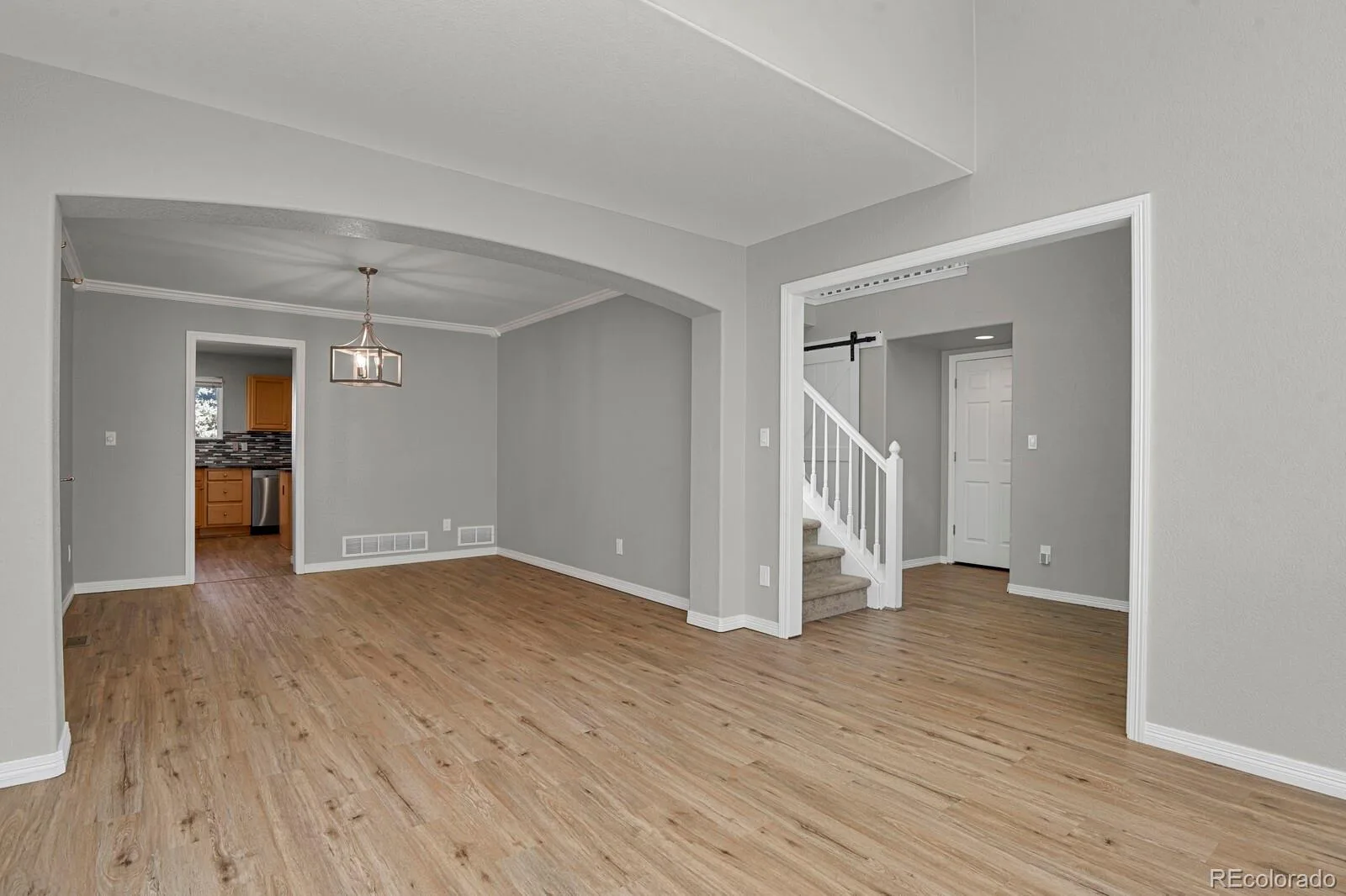 18129 E Caley Circle Aurora CO 80016 | MLS #REC2383813 09262026162041 1600 5