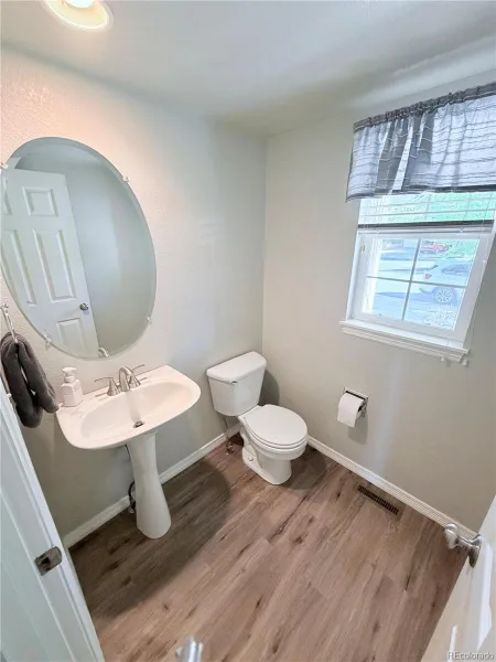 18129 E Caley Circle Aurora CO 80016 | MLS #REC2383813 09262026162041 800 19