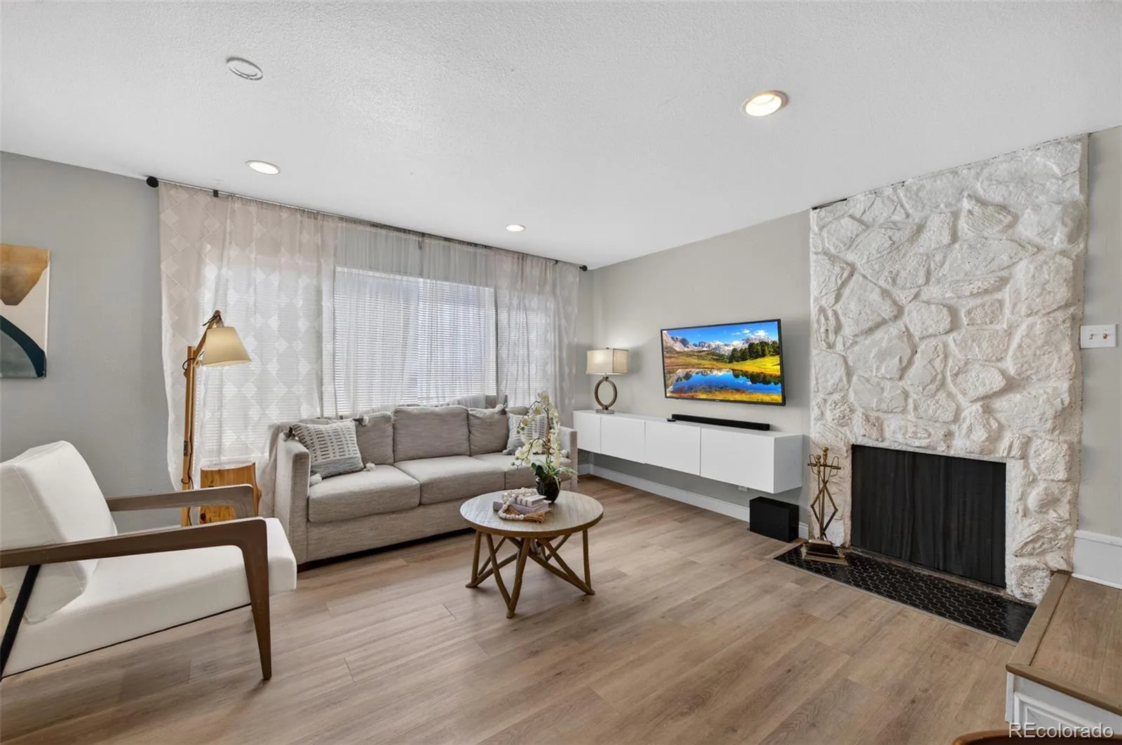 1306 S Carson Way Aurora CO 80012 | MLS #REC2384583 09052026132922 1600 1