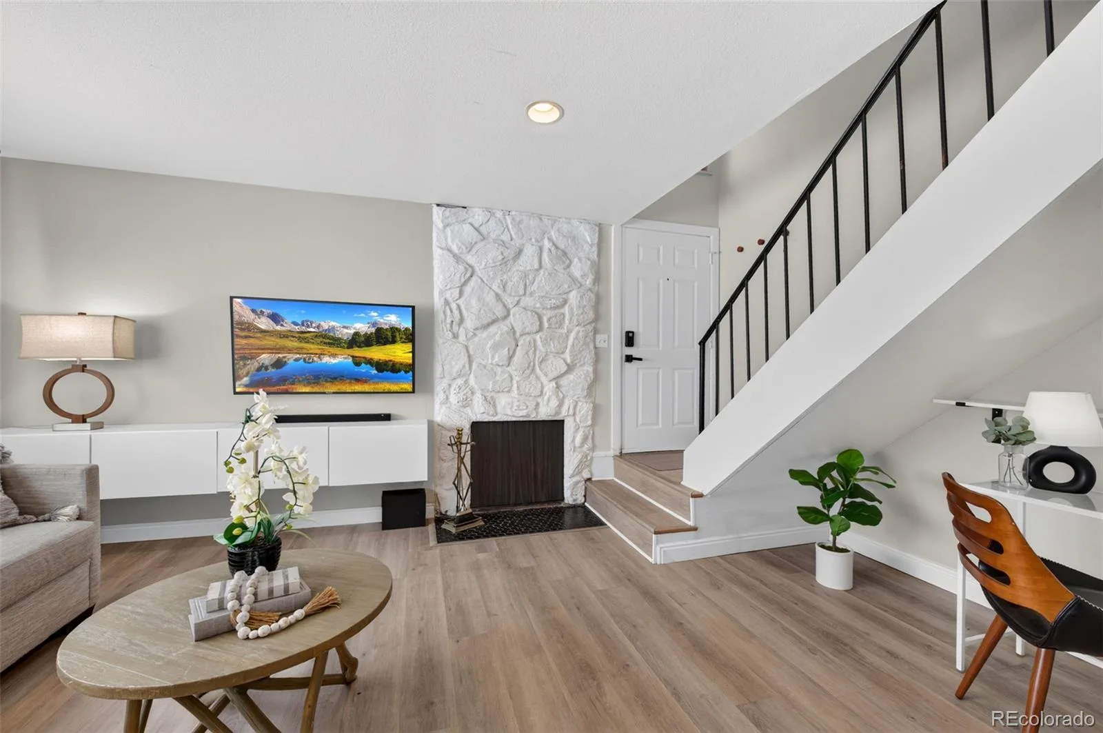 1306 S Carson Way Aurora CO 80012 | MLS #REC2384583 09052026132922 1600 4